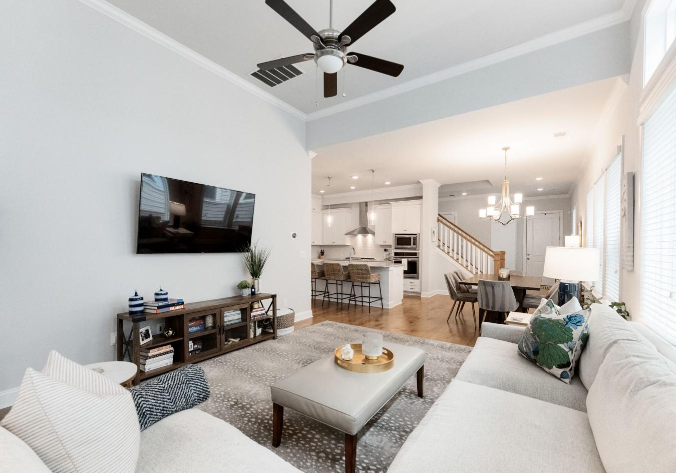 Charlotte, Mecklenburg, 28209, United States, 4 Bedrooms Bedrooms, ,3 BathroomsBathrooms,Residential,For Sale,2015367