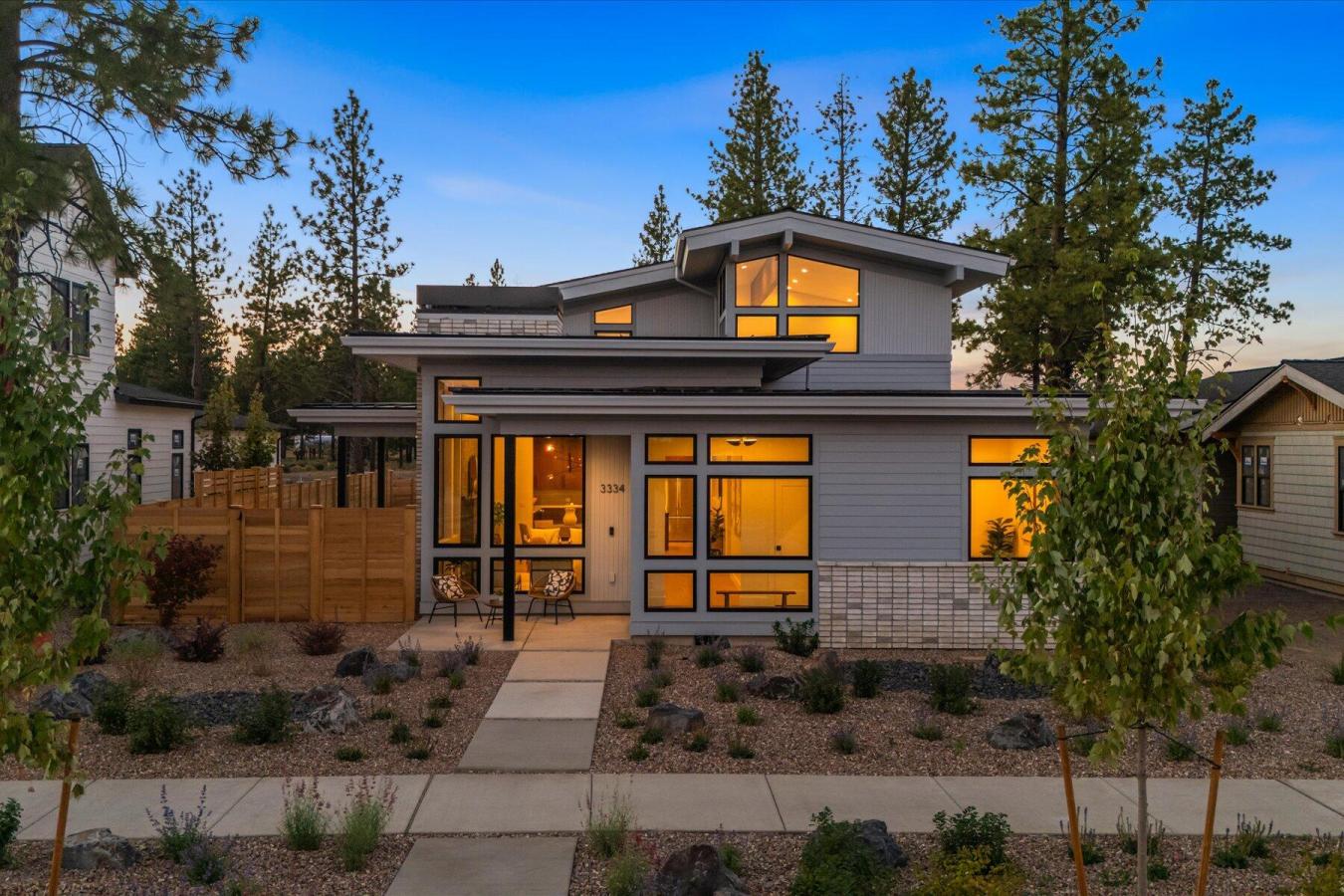 Bend, Deschutes, 97703, United States, 3 Bedrooms Bedrooms, ,2 BathroomsBathrooms,Residential,For Sale,2015364