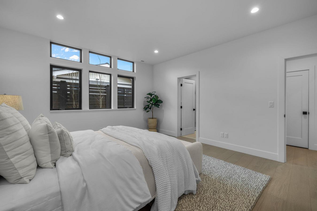 Bend, Deschutes, 97703, United States, 3 Bedrooms Bedrooms, ,2 BathroomsBathrooms,Residential,For Sale,2015364