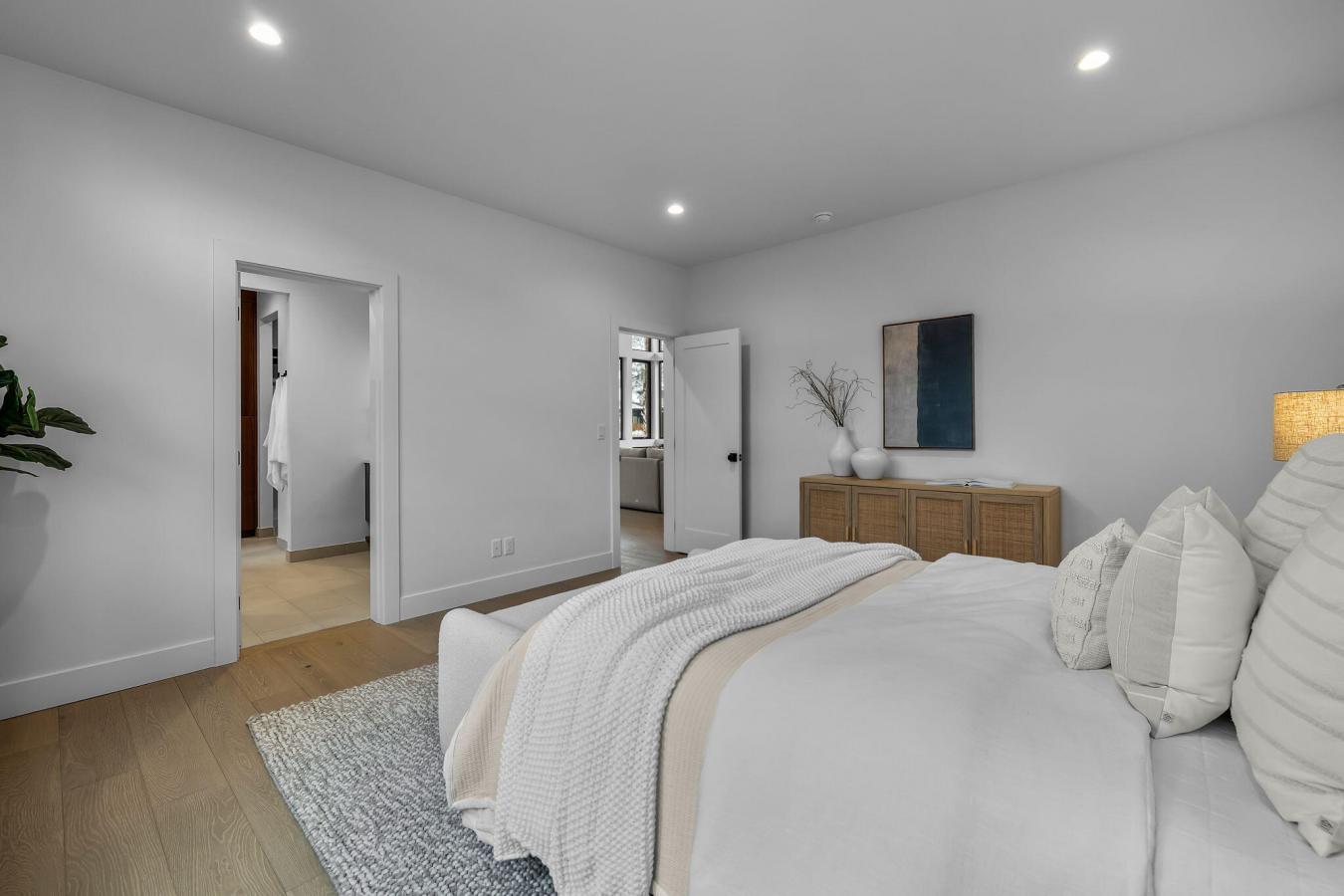 Bend, Deschutes, 97703, United States, 3 Bedrooms Bedrooms, ,2 BathroomsBathrooms,Residential,For Sale,2015364