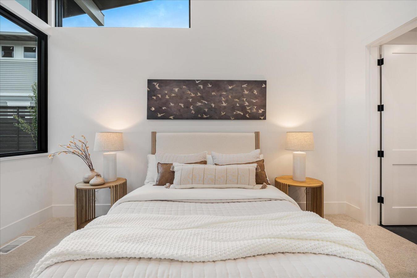 Bend, Deschutes, 97703, United States, 4 Bedrooms Bedrooms, ,4 BathroomsBathrooms,Residential,For Sale,2015362