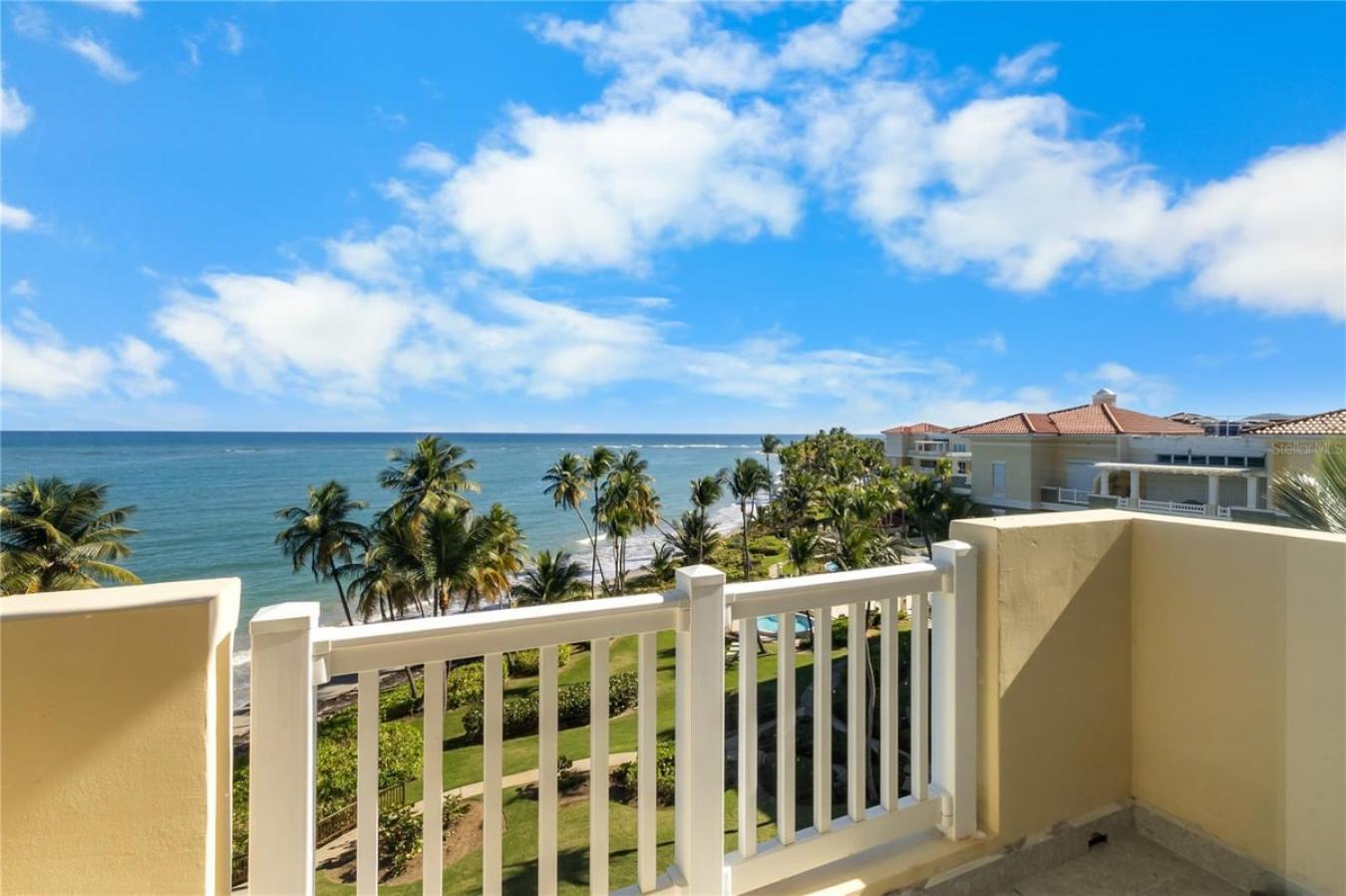 Humacao, Humacao, PR 00791, Puerto Rico, 4 Bedrooms Bedrooms, ,4 BathroomsBathrooms,Residential,For Sale,2015747