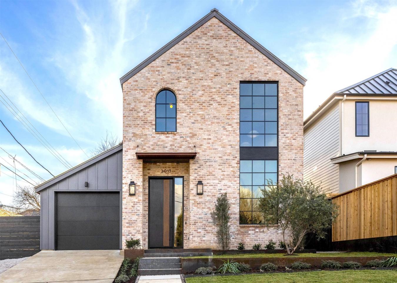 Austin, Travis, 78704, United States, 4 Bedrooms Bedrooms, ,3 BathroomsBathrooms,Residential,For Sale,2015746