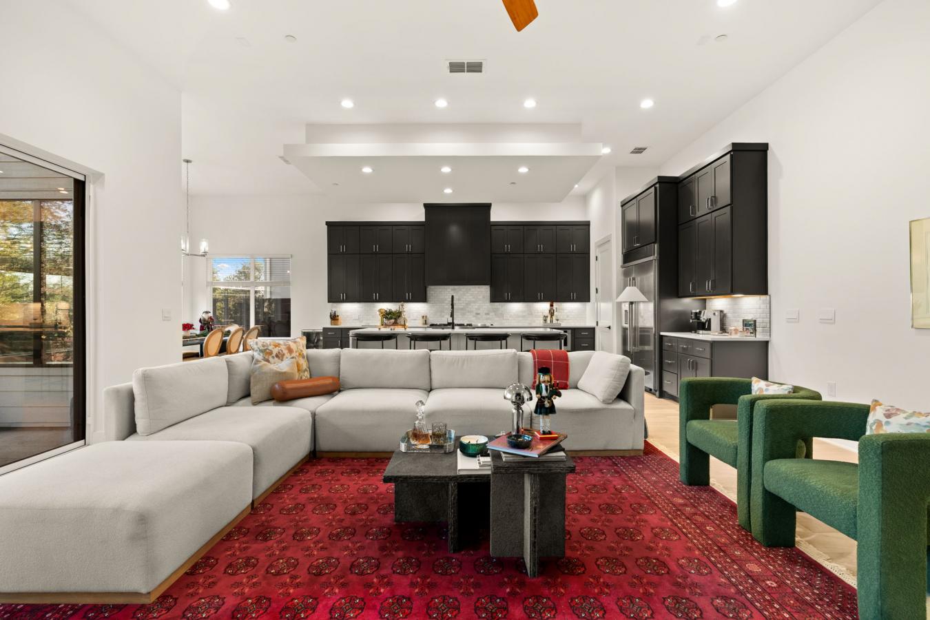 Austin, Travis, 78731, United States, 5 Bedrooms Bedrooms, ,4 BathroomsBathrooms,Residential,For Sale,2015743