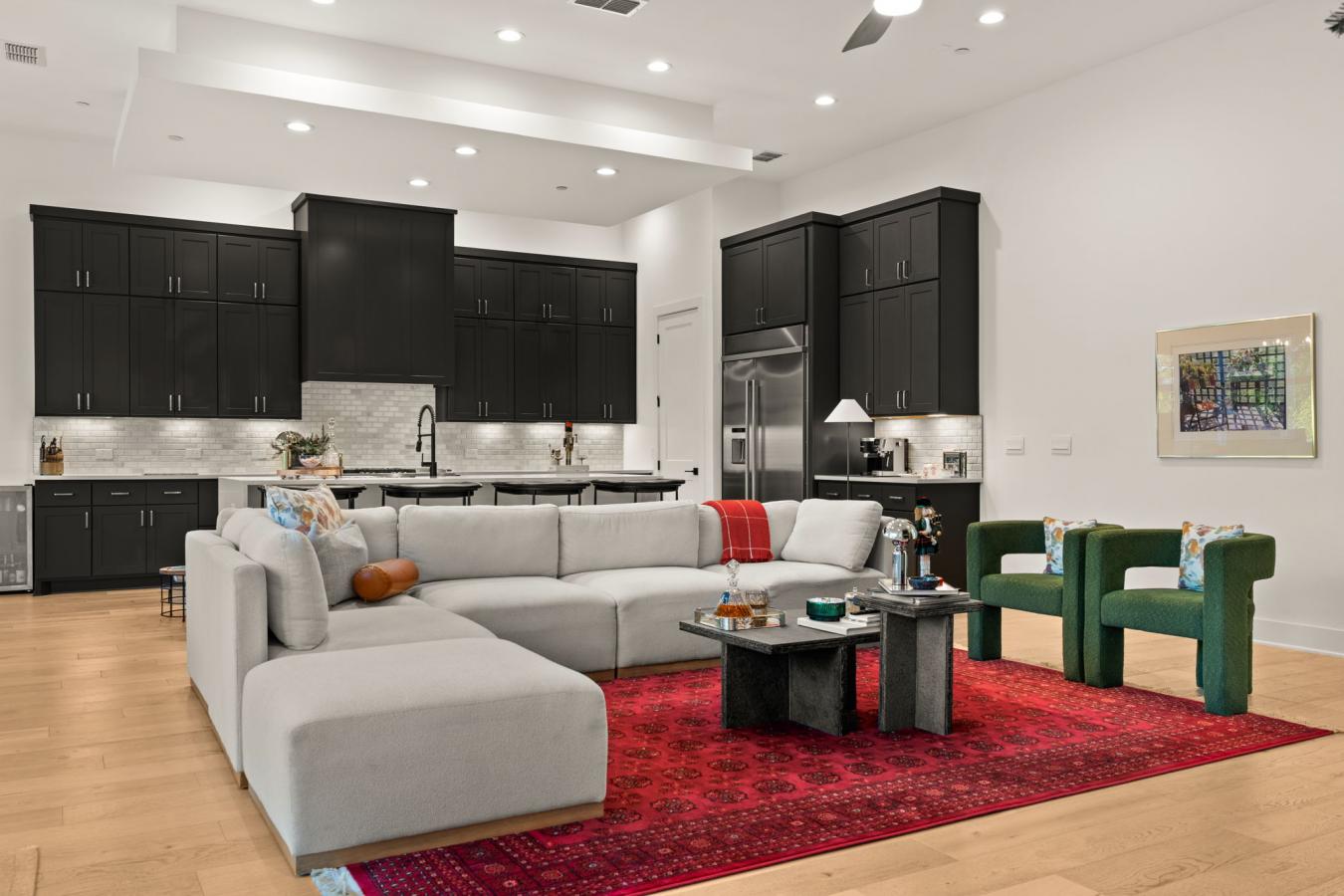 Austin, Travis, 78731, United States, 5 Bedrooms Bedrooms, ,4 BathroomsBathrooms,Residential,For Sale,2015743