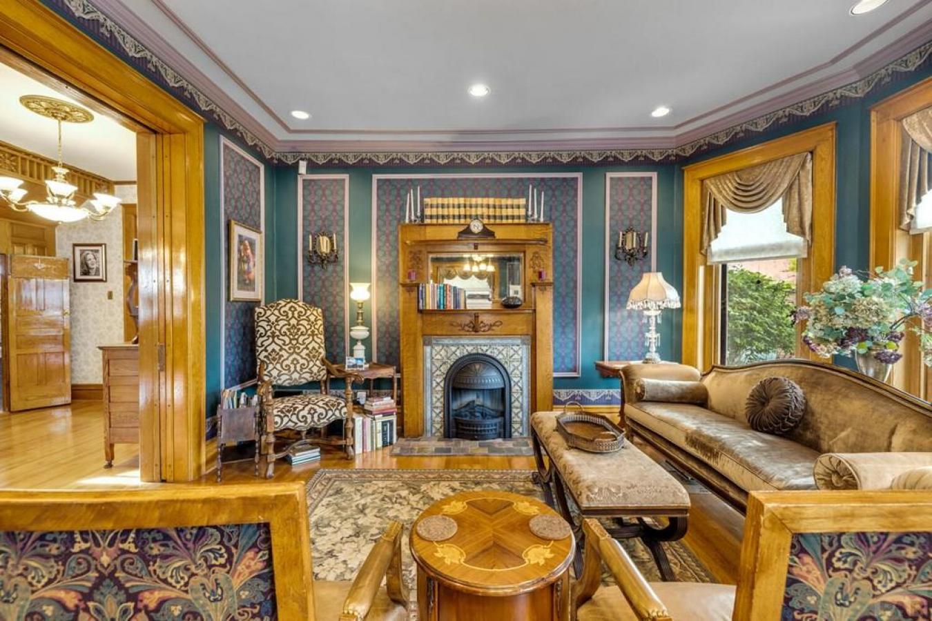 Pueblo, Pueblo, 81004, United States, 7 Bedrooms Bedrooms, ,3 BathroomsBathrooms,Residential,For Sale,2015740