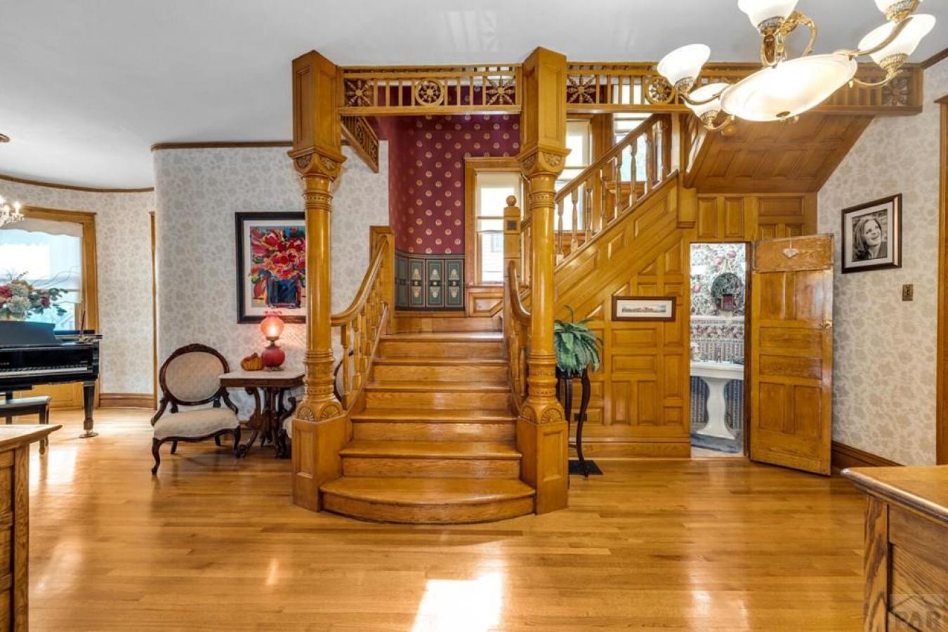 Pueblo, Pueblo, 81004, United States, 7 Bedrooms Bedrooms, ,3 BathroomsBathrooms,Residential,For Sale,2015740