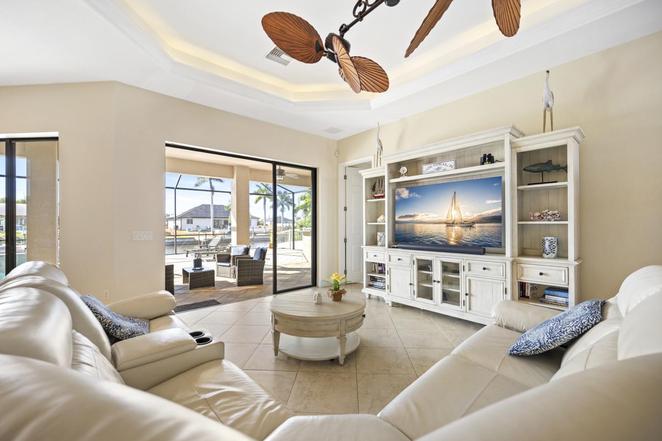 Cape Coral, Florida, 33993, United States, 3 Bedrooms Bedrooms, ,3 BathroomsBathrooms,Residential,For Sale,2016076