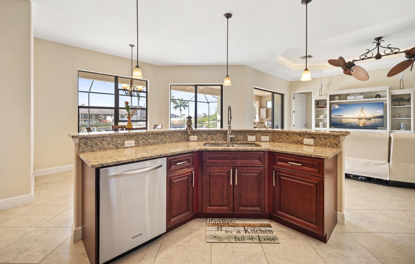 Cape Coral, Florida, 33993, United States, 3 Bedrooms Bedrooms, ,3 BathroomsBathrooms,Residential,For Sale,2016076