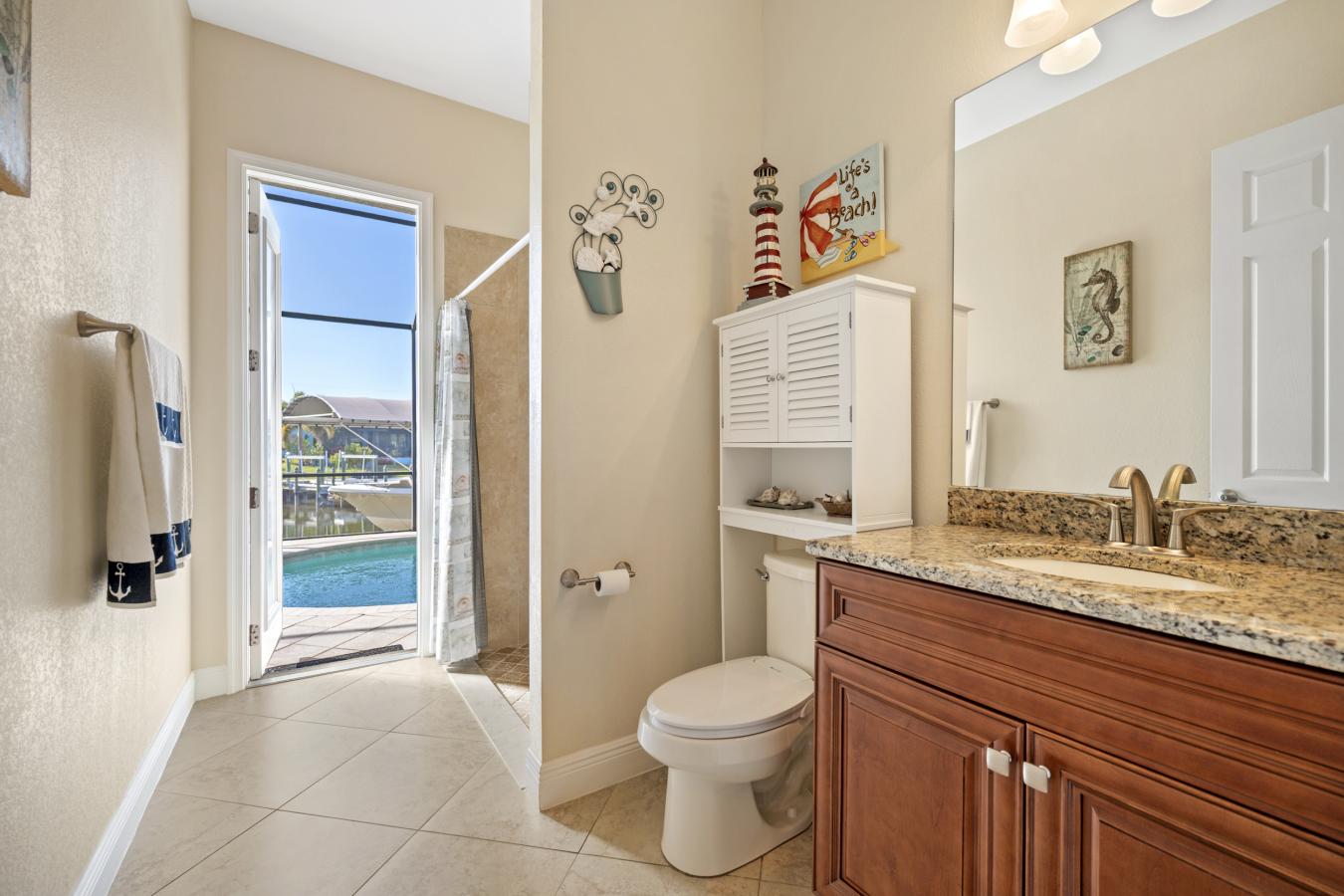 Cape Coral, Florida, 33993, United States, 3 Bedrooms Bedrooms, ,3 BathroomsBathrooms,Residential,For Sale,2016076