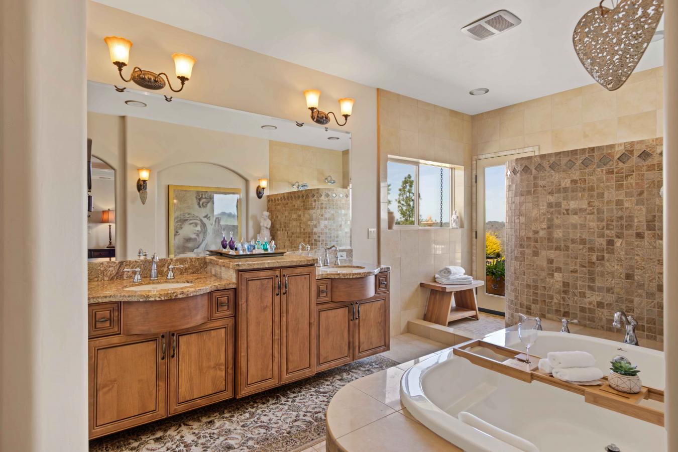 Shingle Springs, California, 95682, United States, 3 Bedrooms Bedrooms, ,2 BathroomsBathrooms,Residential,For Sale,2016290