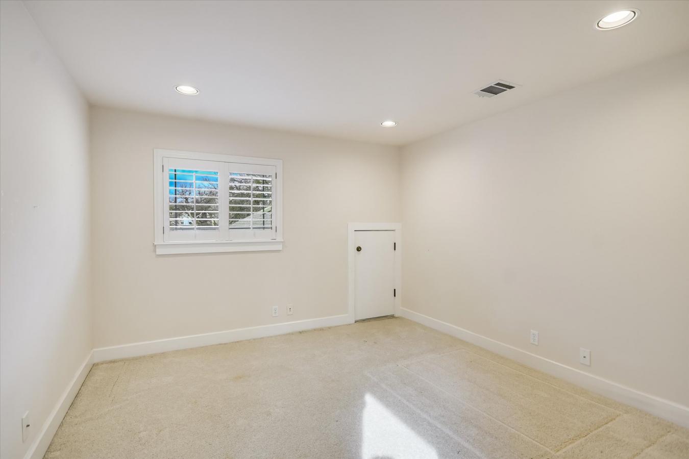 Austin, Travis, 78703, United States, 3 Bedrooms Bedrooms, ,3 BathroomsBathrooms,Residential,For Sale,2016070