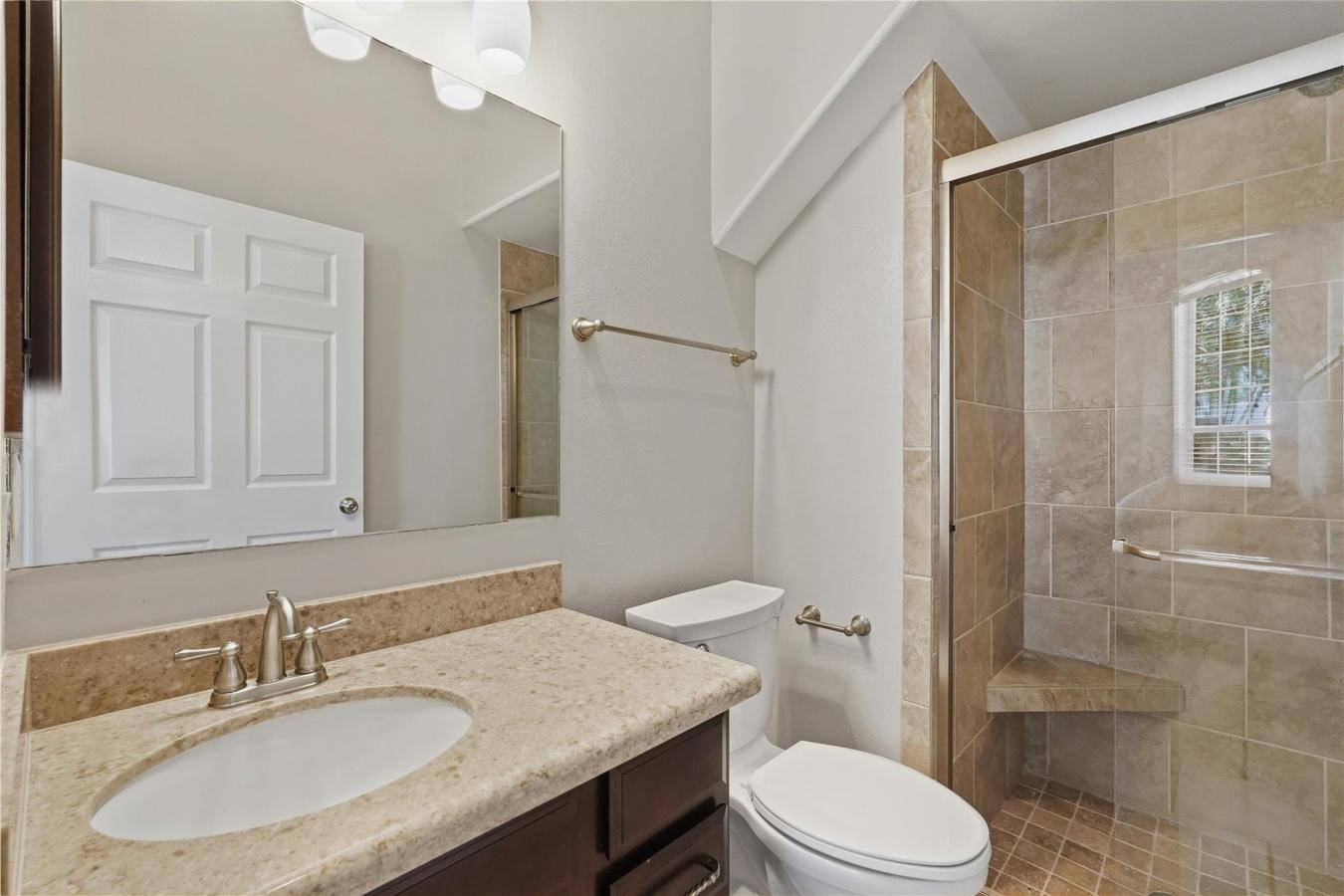 VALUE ALERT!!! - Start the new year right with this BEAUTIFUL NORTH/EA – image 11