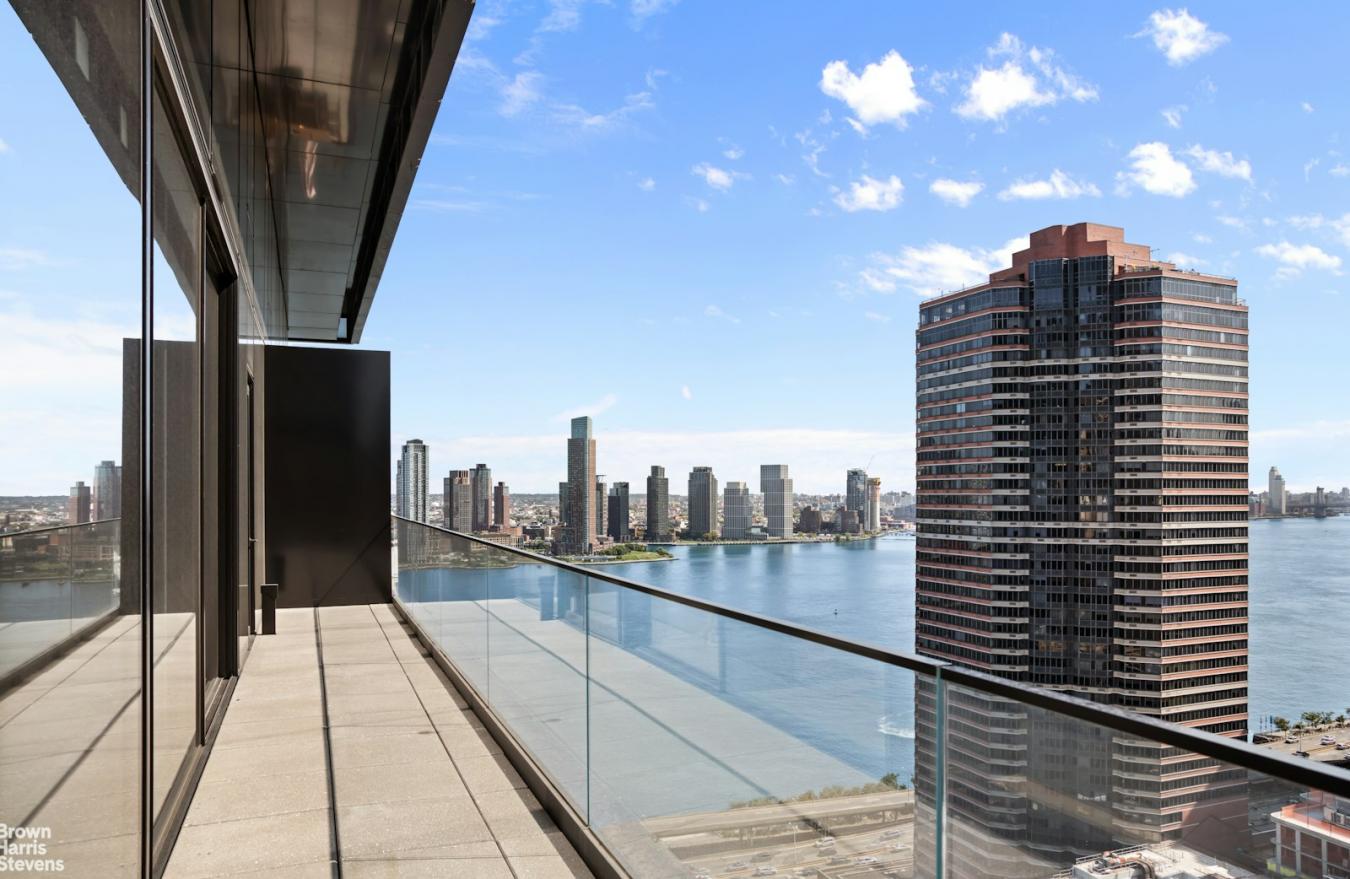Endless possibilities await you at One United Nations Park for Apartme – image 14