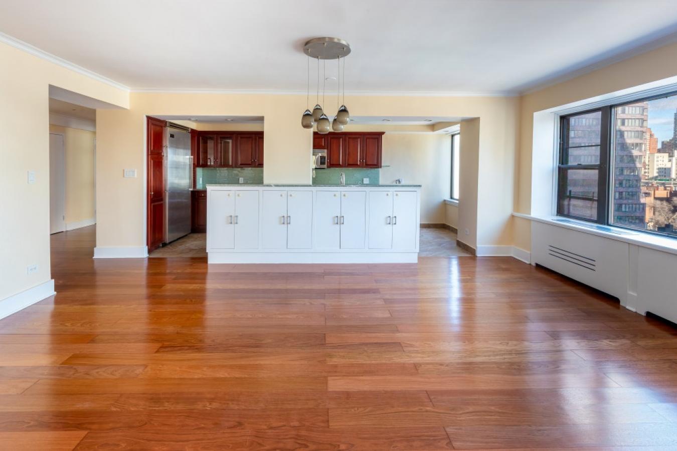 New York, New York, 10028, United States, 4 Bedrooms Bedrooms, ,3 BathroomsBathrooms,Residential,For Sale,2016261