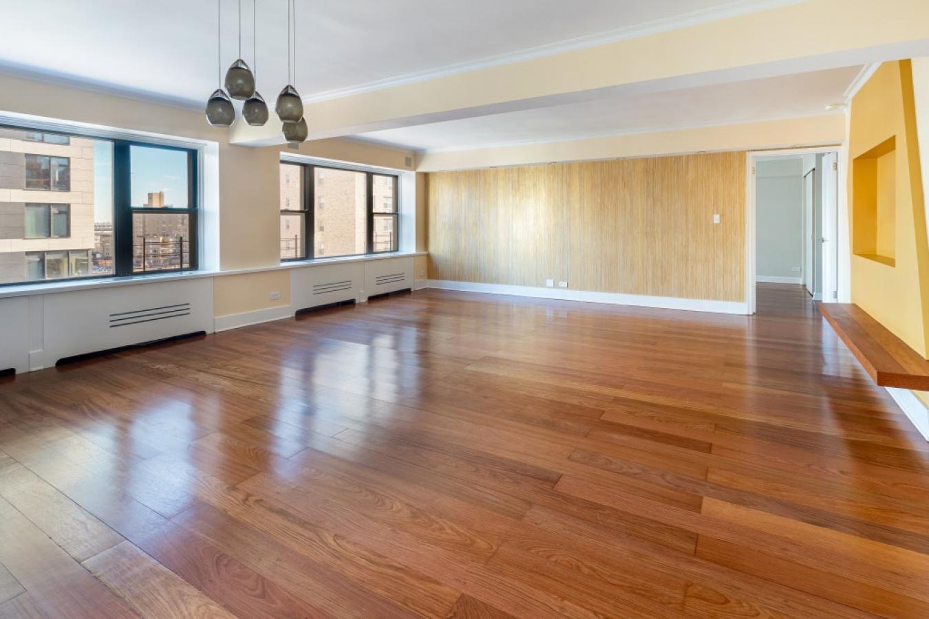 New York, New York, 10028, United States, 4 Bedrooms Bedrooms, ,3 BathroomsBathrooms,Residential,For Sale,2016261