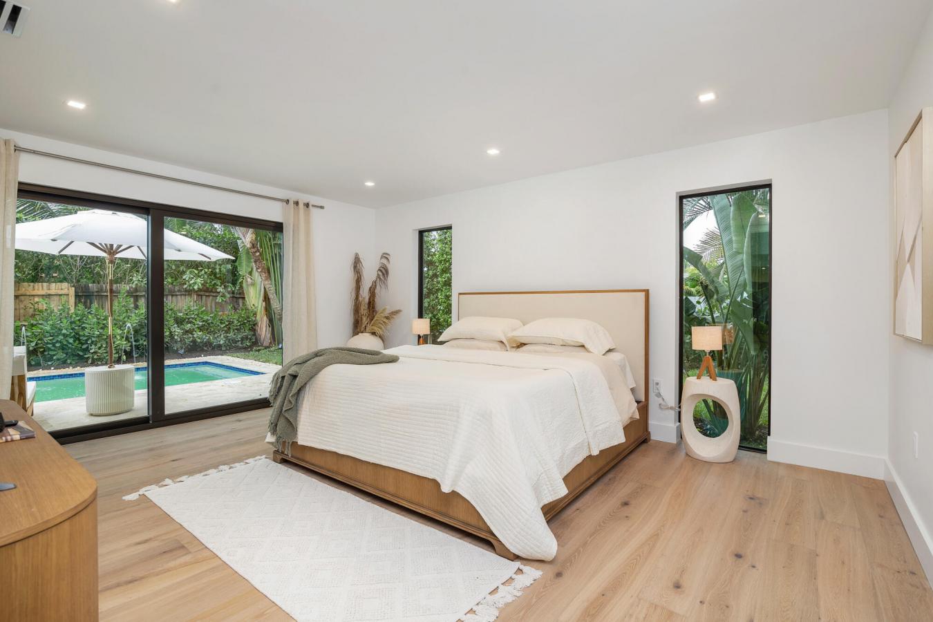 West Palm Beach, Florida, 33405, United States, 3 Bedrooms Bedrooms, ,3 BathroomsBathrooms,Residential,For Sale,2016260