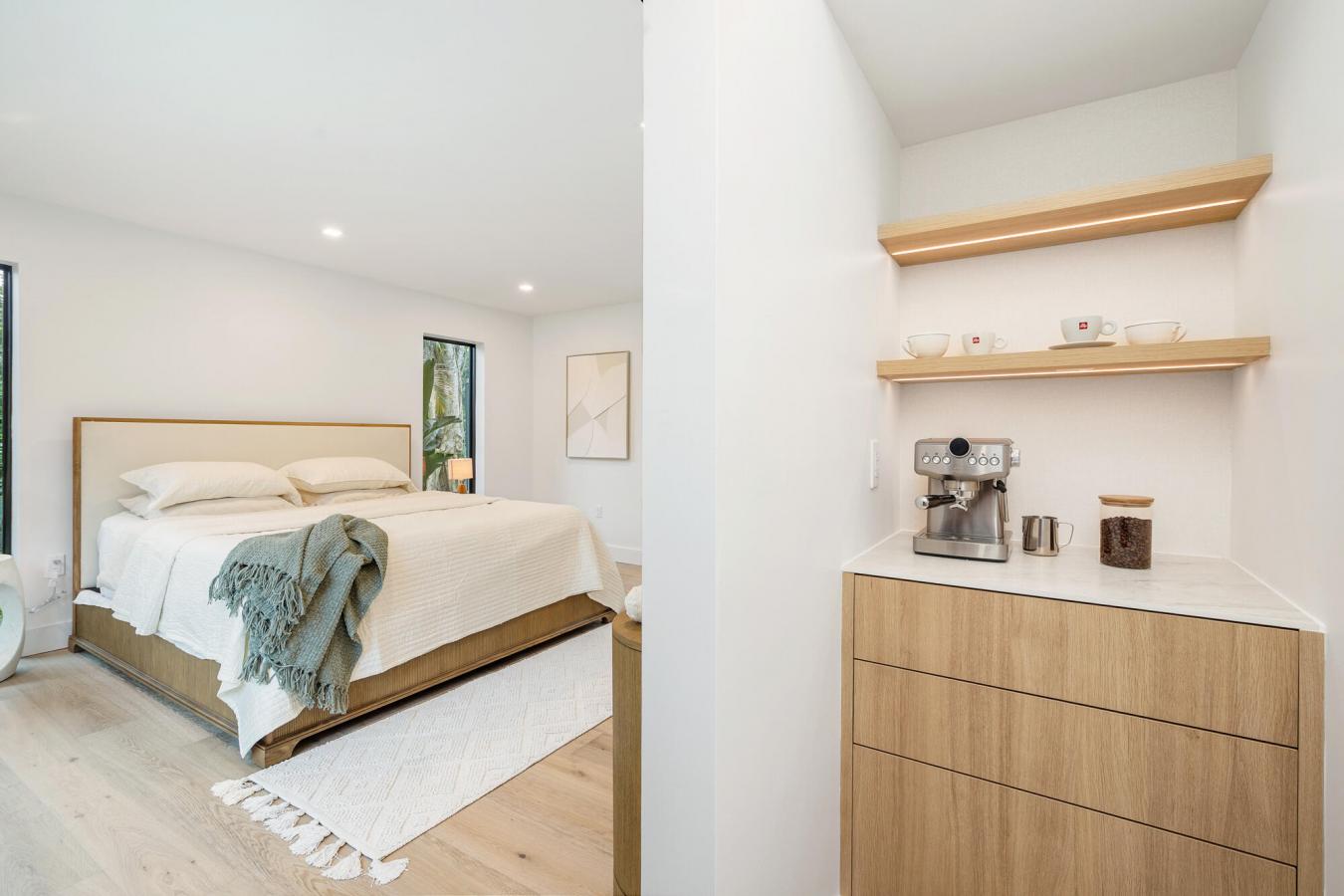 West Palm Beach, Florida, 33405, United States, 3 Bedrooms Bedrooms, ,3 BathroomsBathrooms,Residential,For Sale,2016260