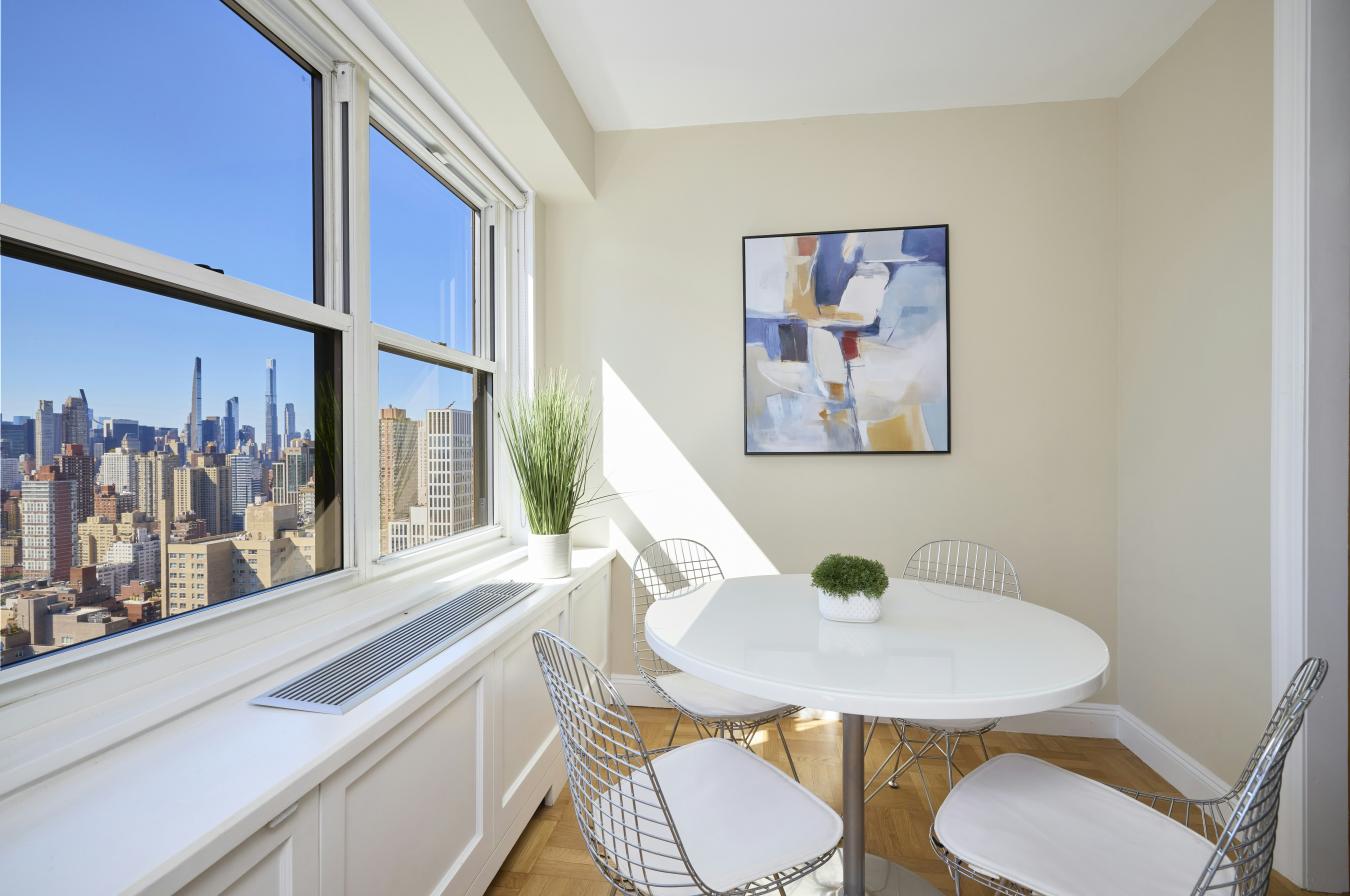 New York, New York, 10028, United States, 2 Bedrooms Bedrooms, ,2 BathroomsBathrooms,Residential,For Sale,2016252