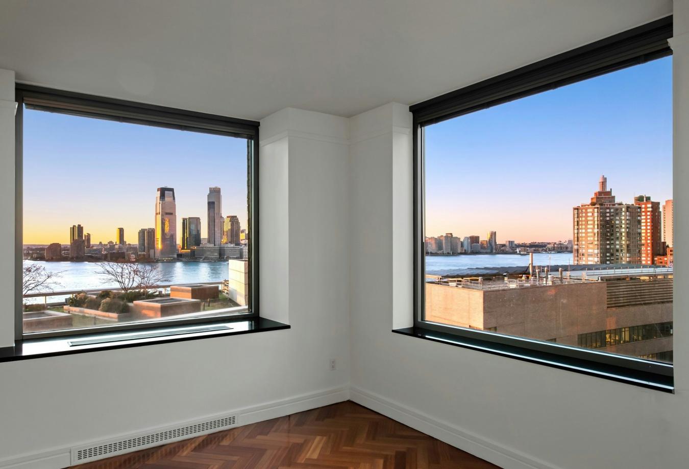 Financial District, New York, 10004, United States, 2 Bedrooms Bedrooms, ,2 BathroomsBathrooms,Residential,For Sale,2016253