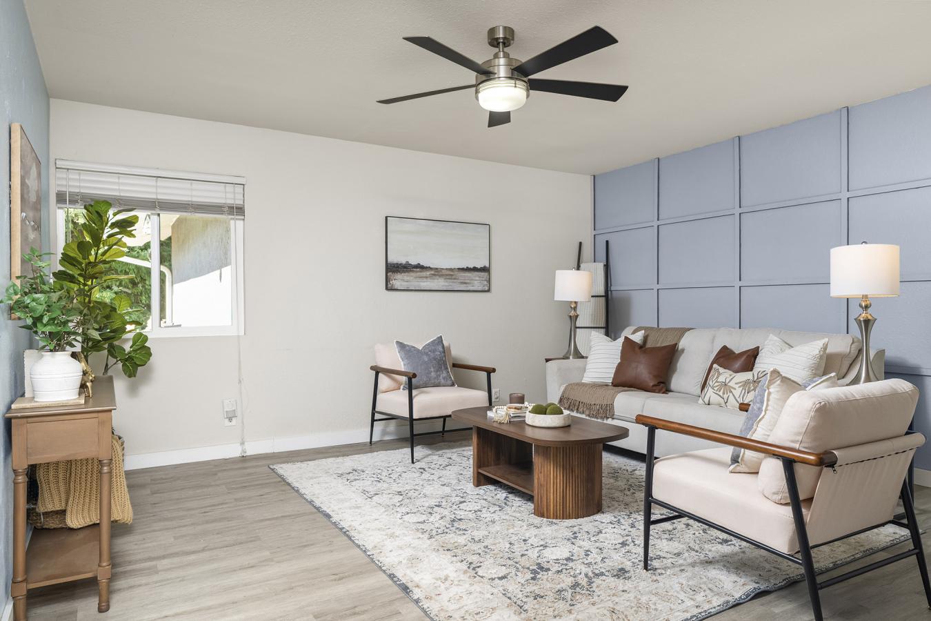Modern Comfort Meets Unbeatable Convenience! Welcome to this beautiful – image 10