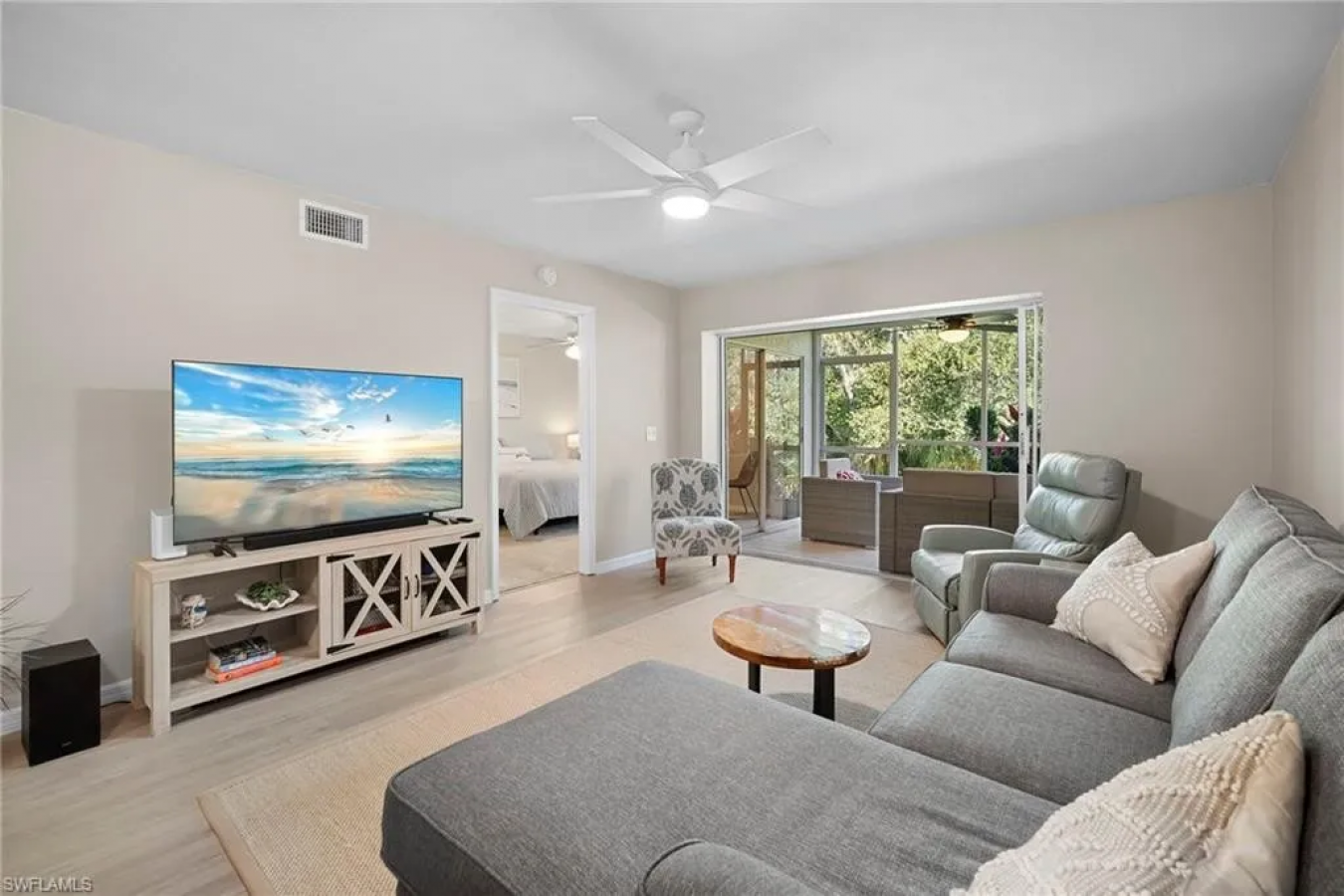 Heres your opportunity to own a beautiful piece of Naples paradise at – image 8
