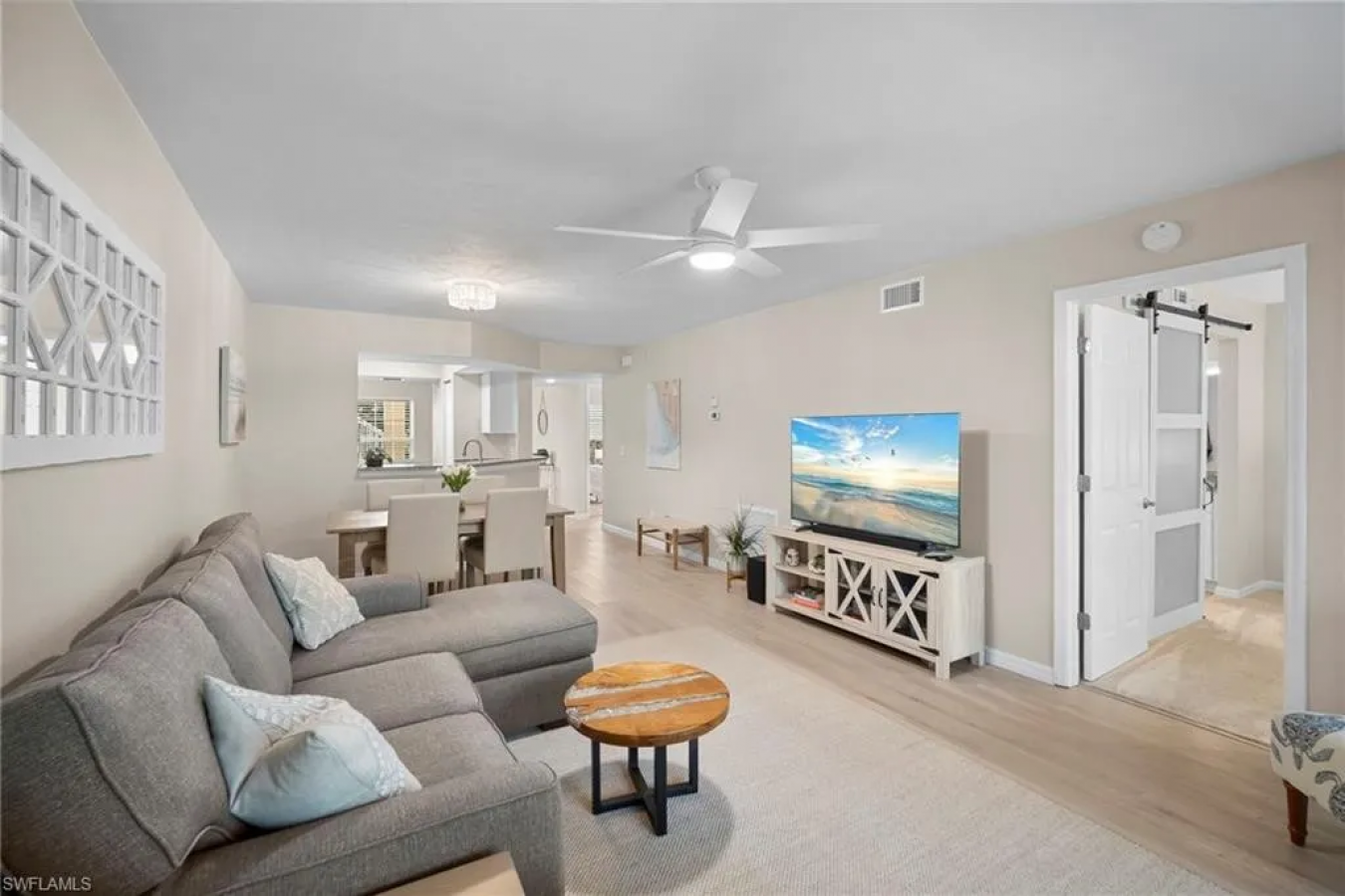 Heres your opportunity to own a beautiful piece of Naples paradise at – image 9
