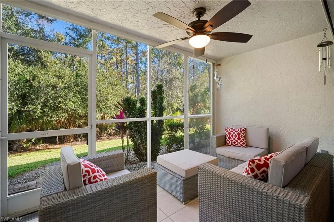 Heres your opportunity to own a beautiful piece of Naples paradise at – image 18