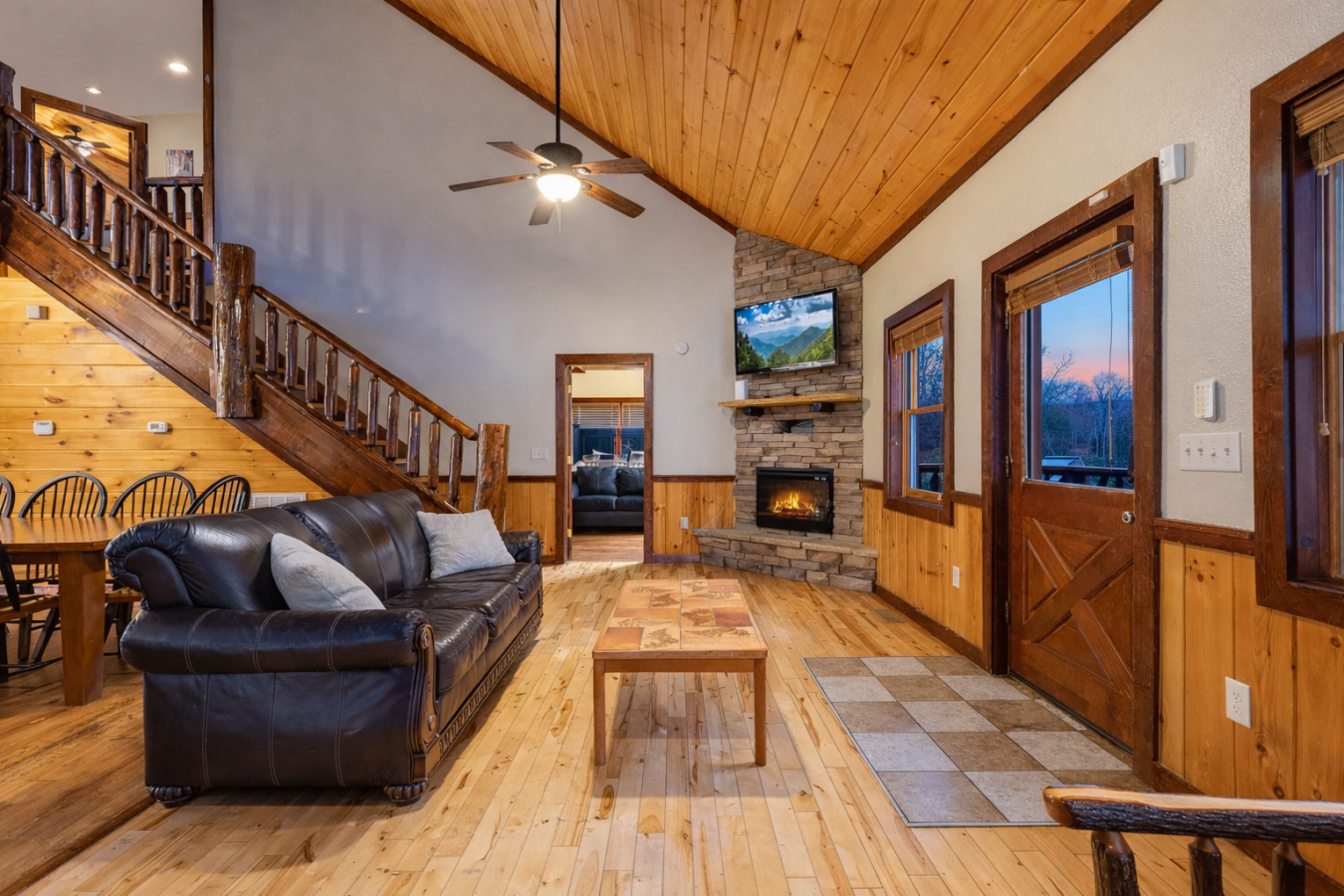 Cosby, Cocke, 37722, United States, 16 Bedrooms Bedrooms, ,15 BathroomsBathrooms,Residential,For Sale,2016632