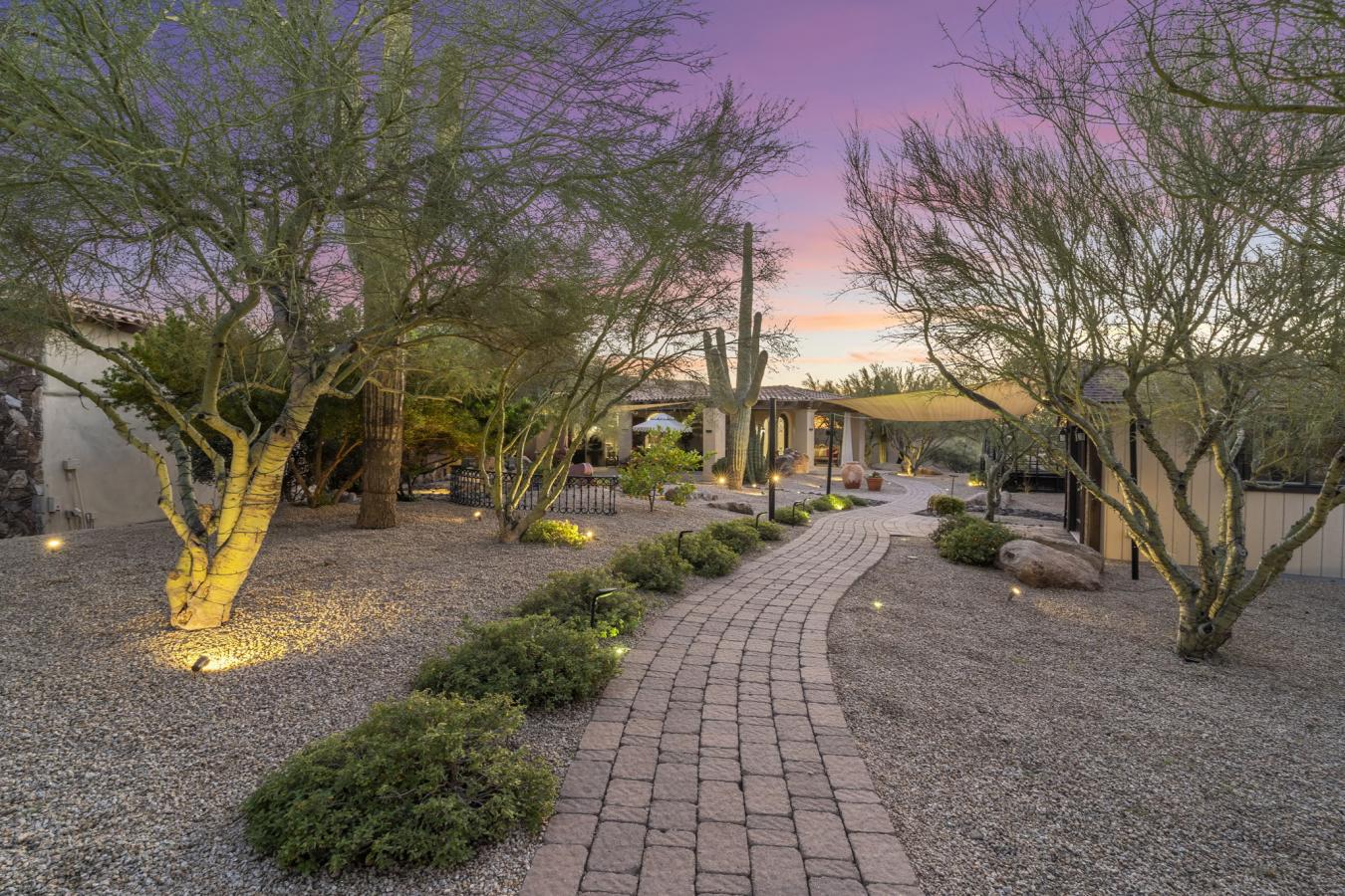 8449 E Dixileta Drive, Scottsdale, Maricopa, 85266, United States, 3 Bedrooms Bedrooms, ,5 BathroomsBathrooms,Residential,For Sale,8449 E Dixileta Drive,6981681
