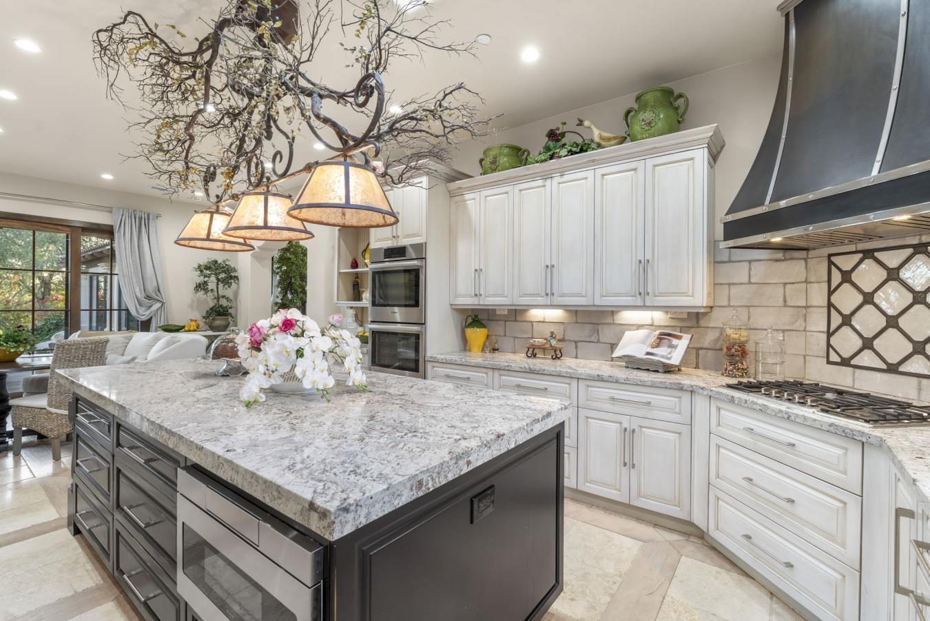 8449 E Dixileta Drive, Scottsdale, Maricopa, 85266, United States, 3 Bedrooms Bedrooms, ,5 BathroomsBathrooms,Residential,For Sale,8449 E Dixileta Drive,6981681
