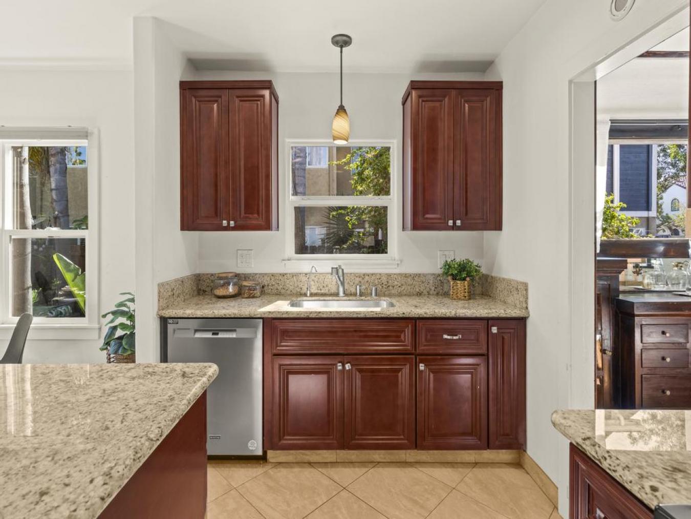 San Diego, San Diego, 92104, United States, 6 Bedrooms Bedrooms, ,3 BathroomsBathrooms,Residential,For Sale,2017048