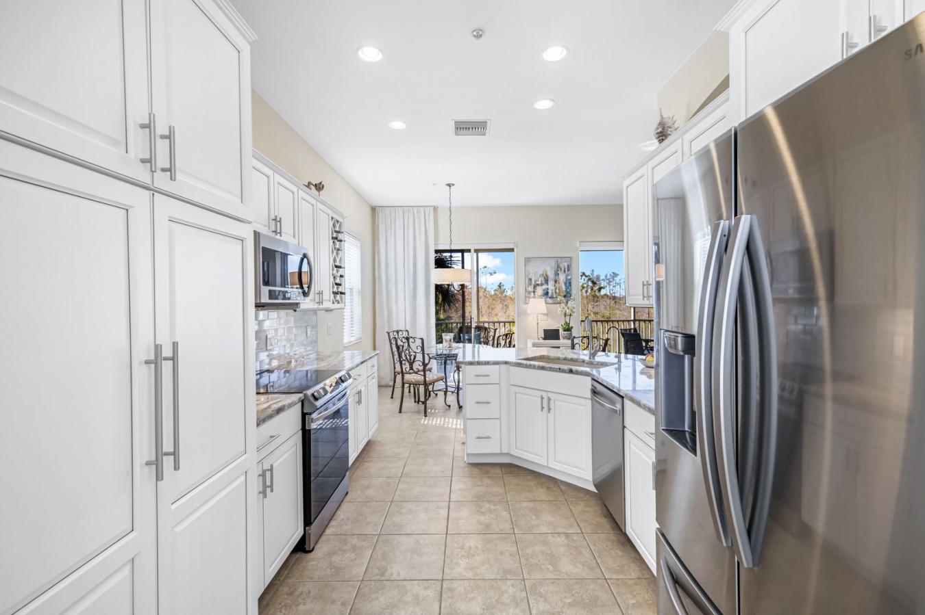 Welcome to this beautifully maintained second-floor carriage home, tuc – image 9