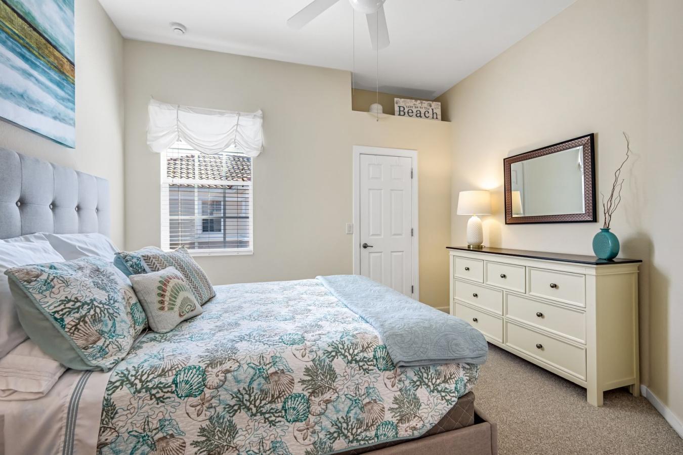 Welcome to this beautifully maintained second-floor carriage home, tuc – image 18