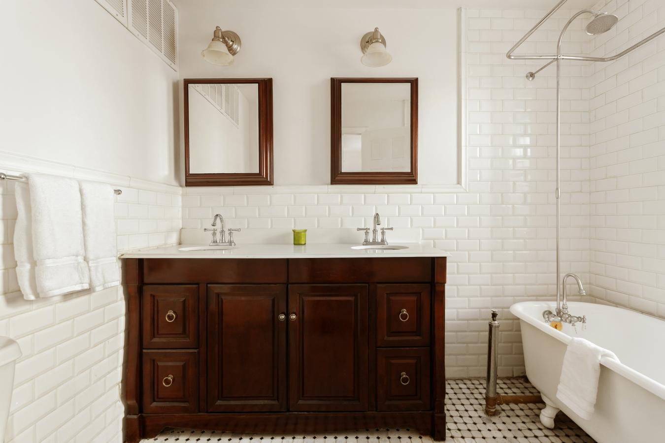 Bedford-Stuyvesant, New York, 11216, United States, 5 Bedrooms Bedrooms, ,6 BathroomsBathrooms,Residential,For Sale,2017374