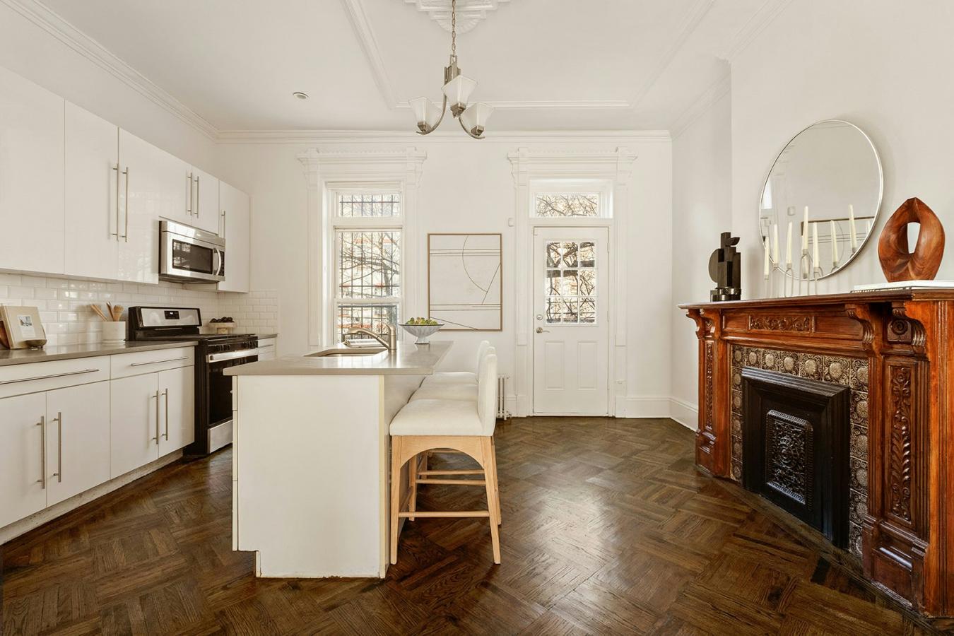 Bedford-Stuyvesant, New York, 11216, United States, 5 Bedrooms Bedrooms, ,6 BathroomsBathrooms,Residential,For Sale,2017374
