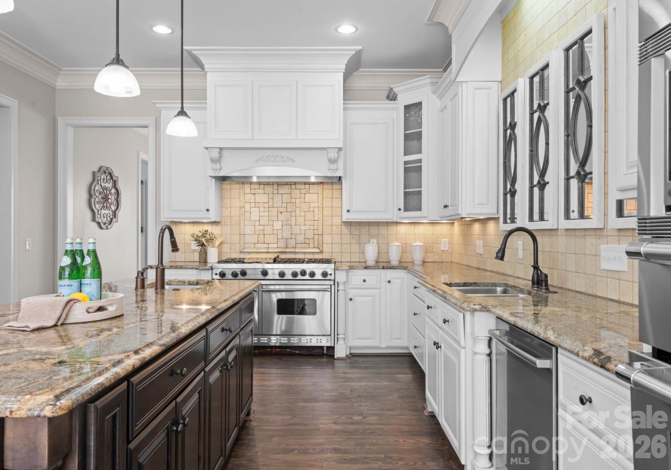 Weddington, Union, 28173, United States, 6 Bedrooms Bedrooms, ,4 BathroomsBathrooms,Residential,For Sale,2018124