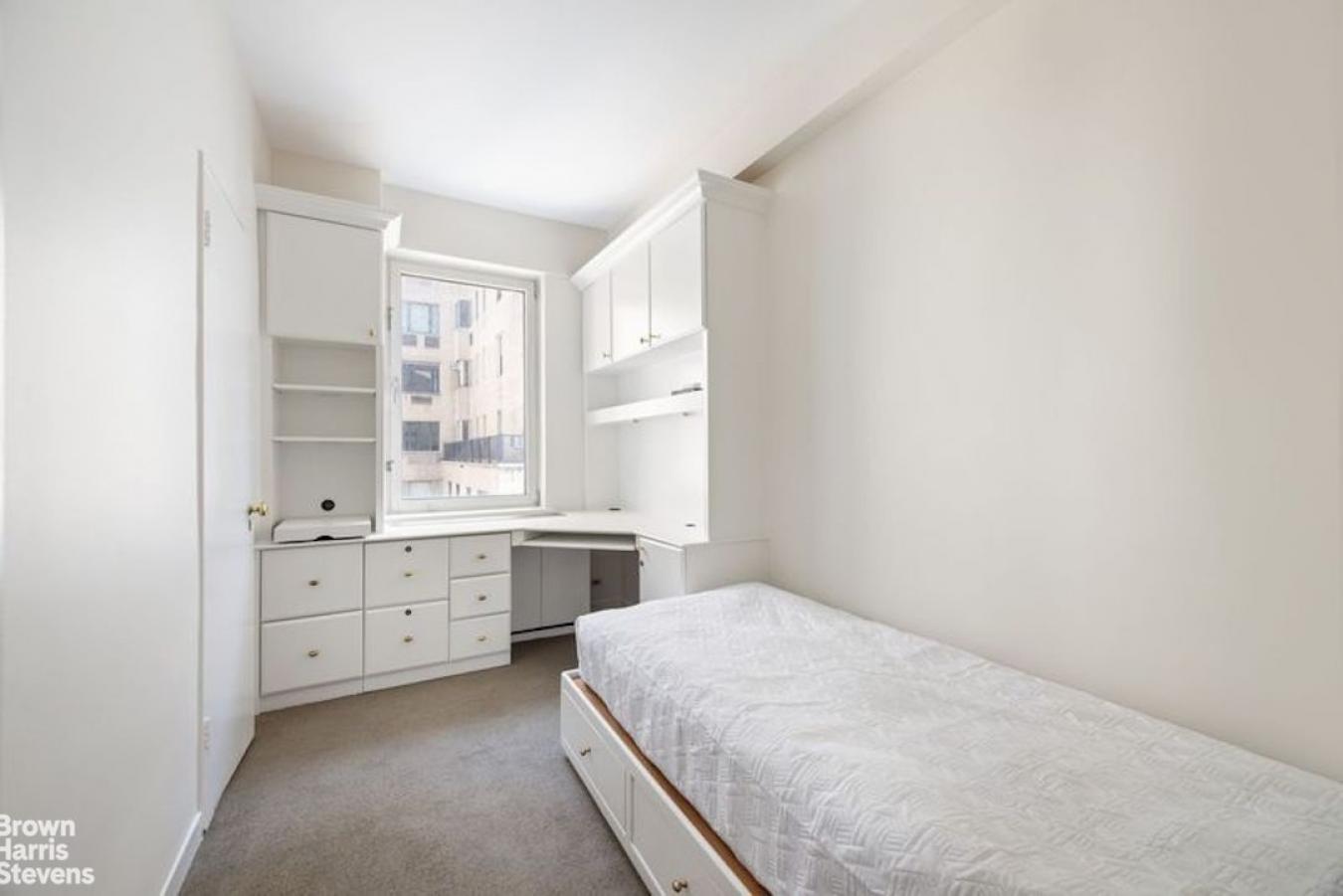 870 FIFTH AVENUE, New York, NY, 10065, United States, 4 Bedrooms Bedrooms, ,4 BathroomsBathrooms,Residential,For Sale,870 FIFTH AVENUE,223559