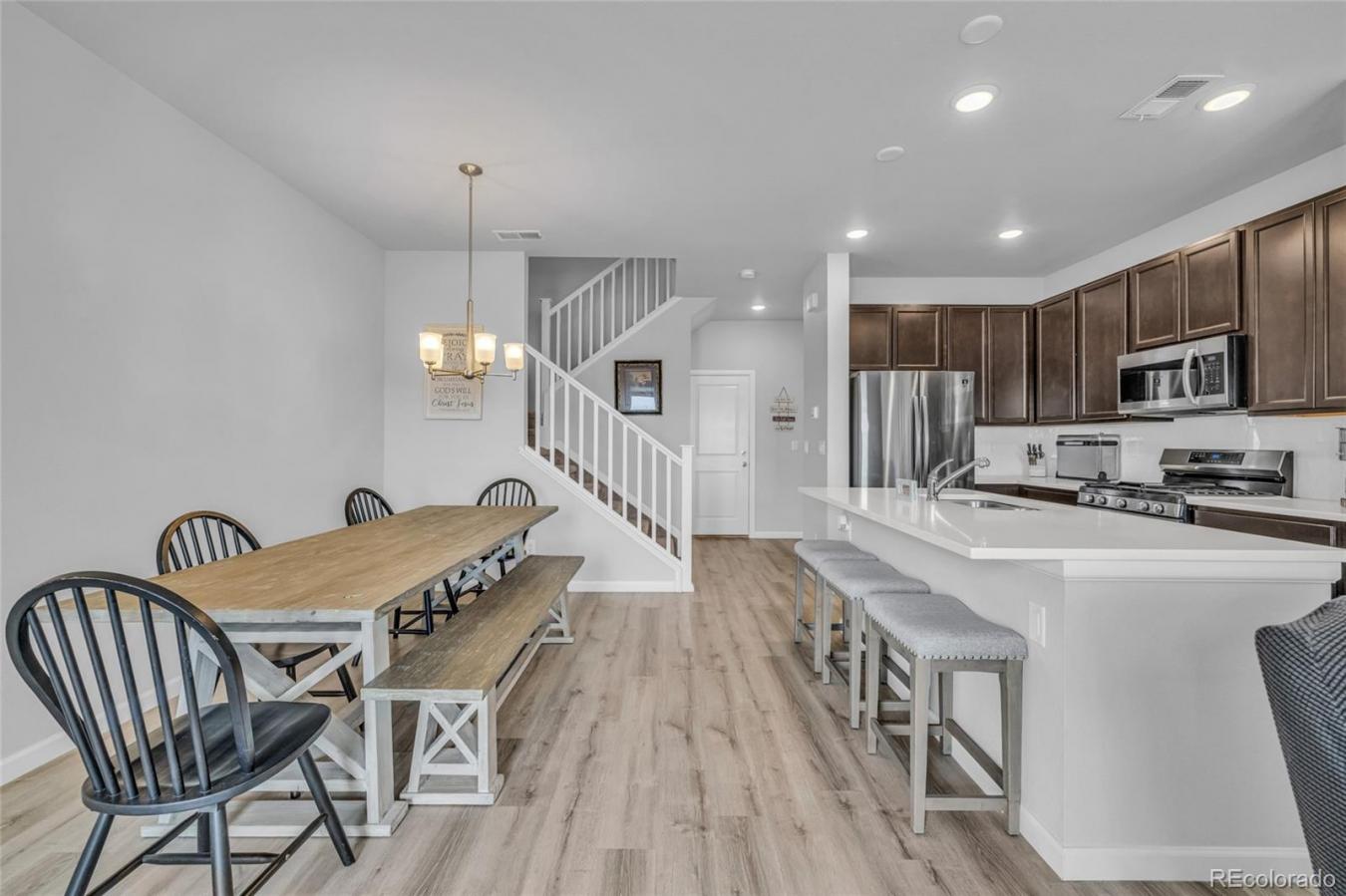 Welcome home to effortless style and comfort in this stunning, newer-b – image 13