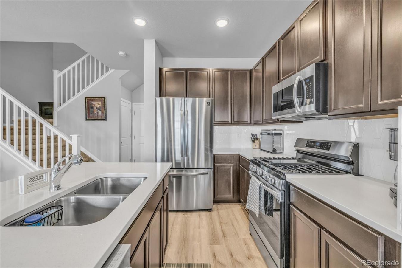 Welcome home to effortless style and comfort in this stunning, newer-b – image 15