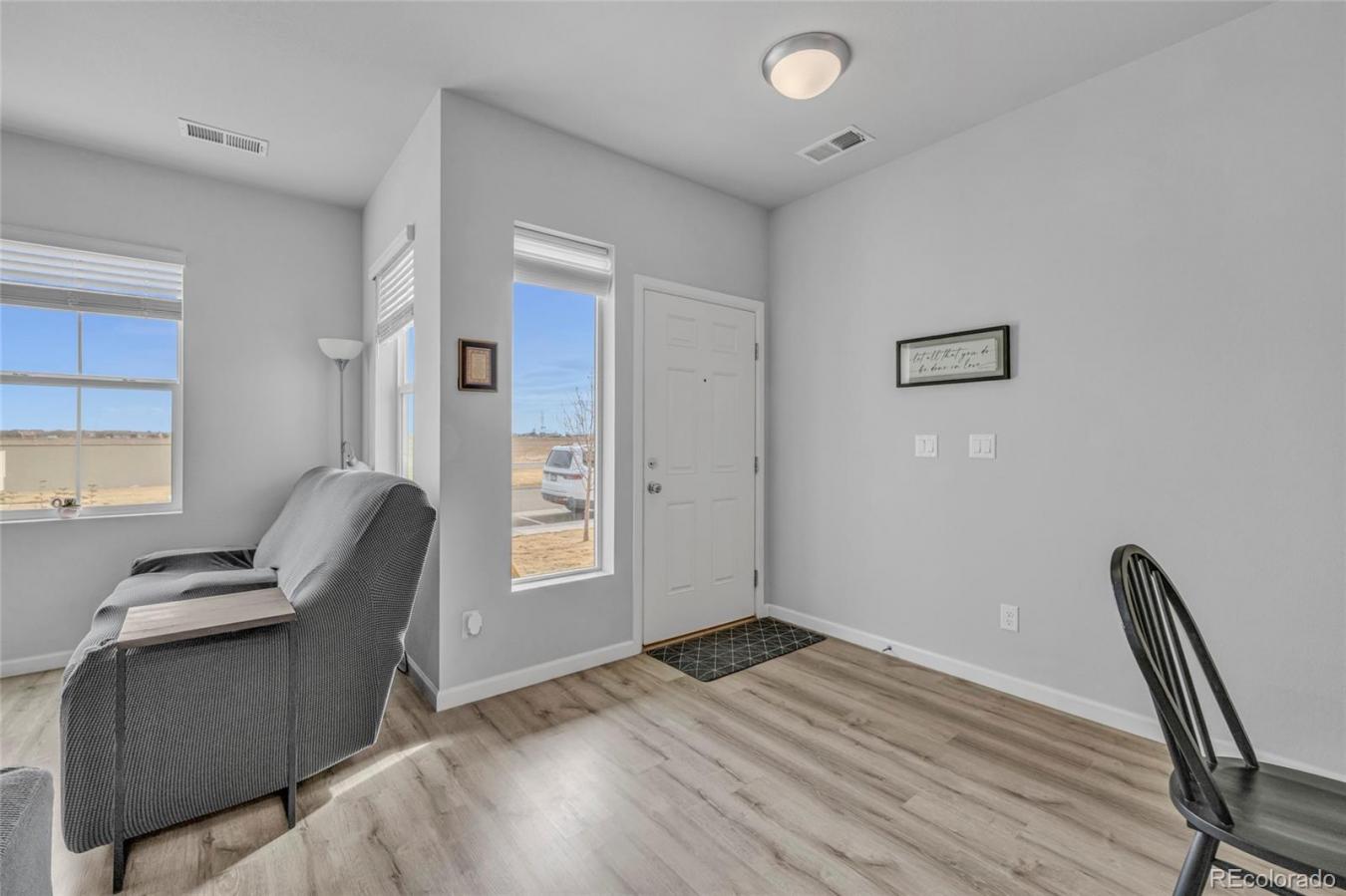 Welcome home to effortless style and comfort in this stunning, newer-b – image 6