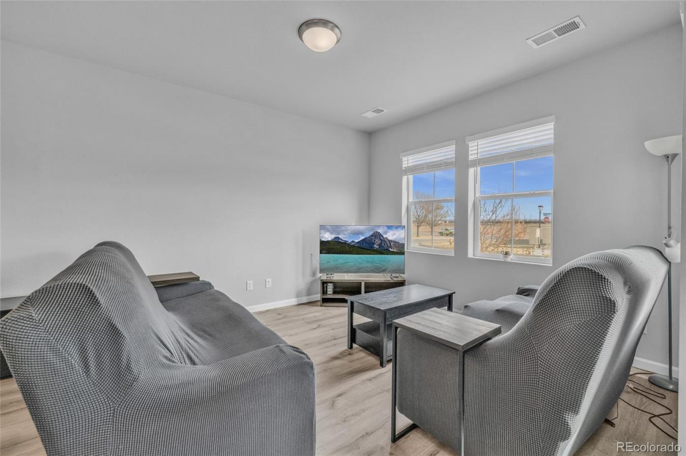 Welcome home to effortless style and comfort in this stunning, newer-b – image 8