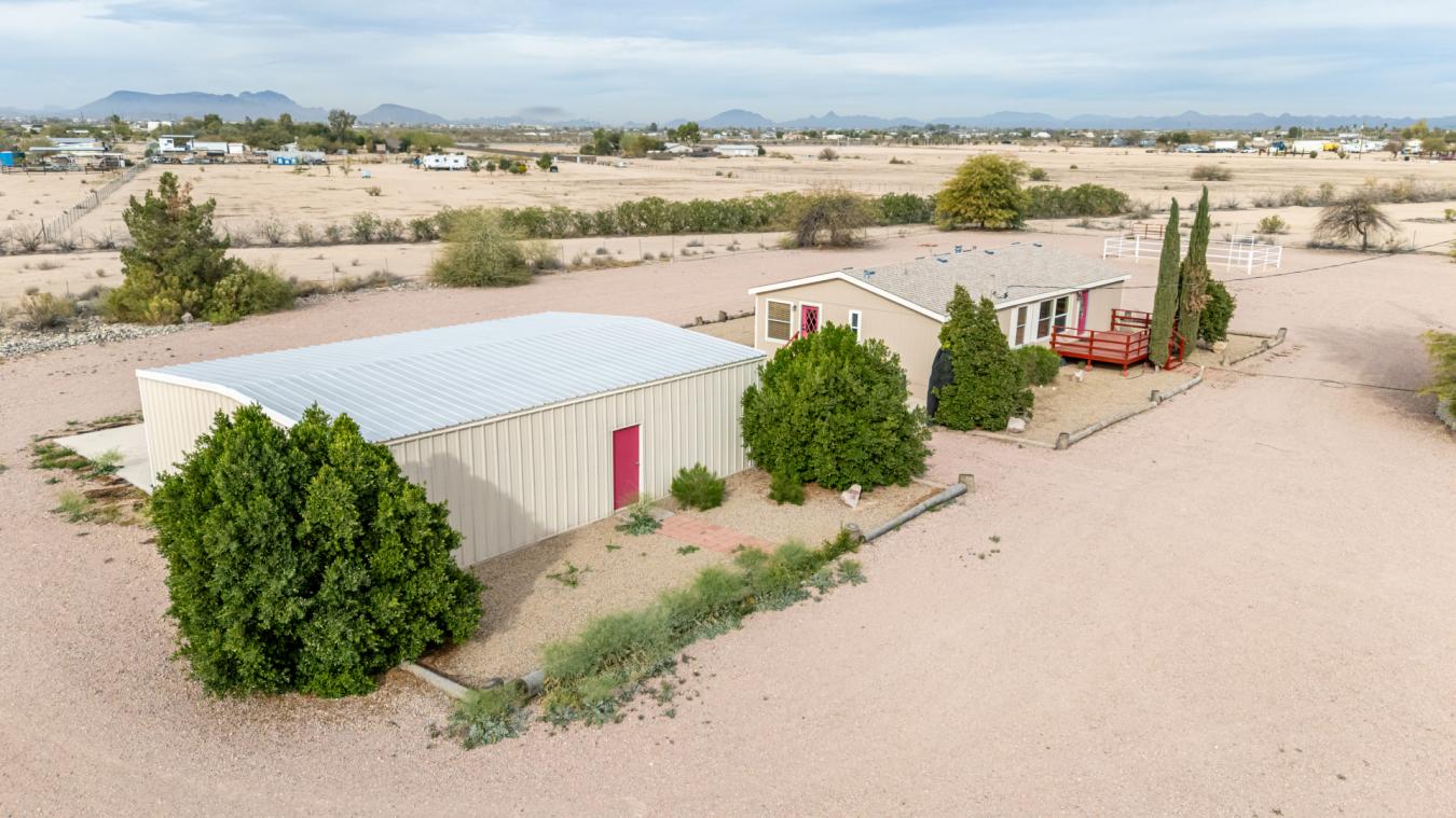 FENCED-SHOP-REMODELED 3 bedroom, 2 bath manufactured home situated on – image 17