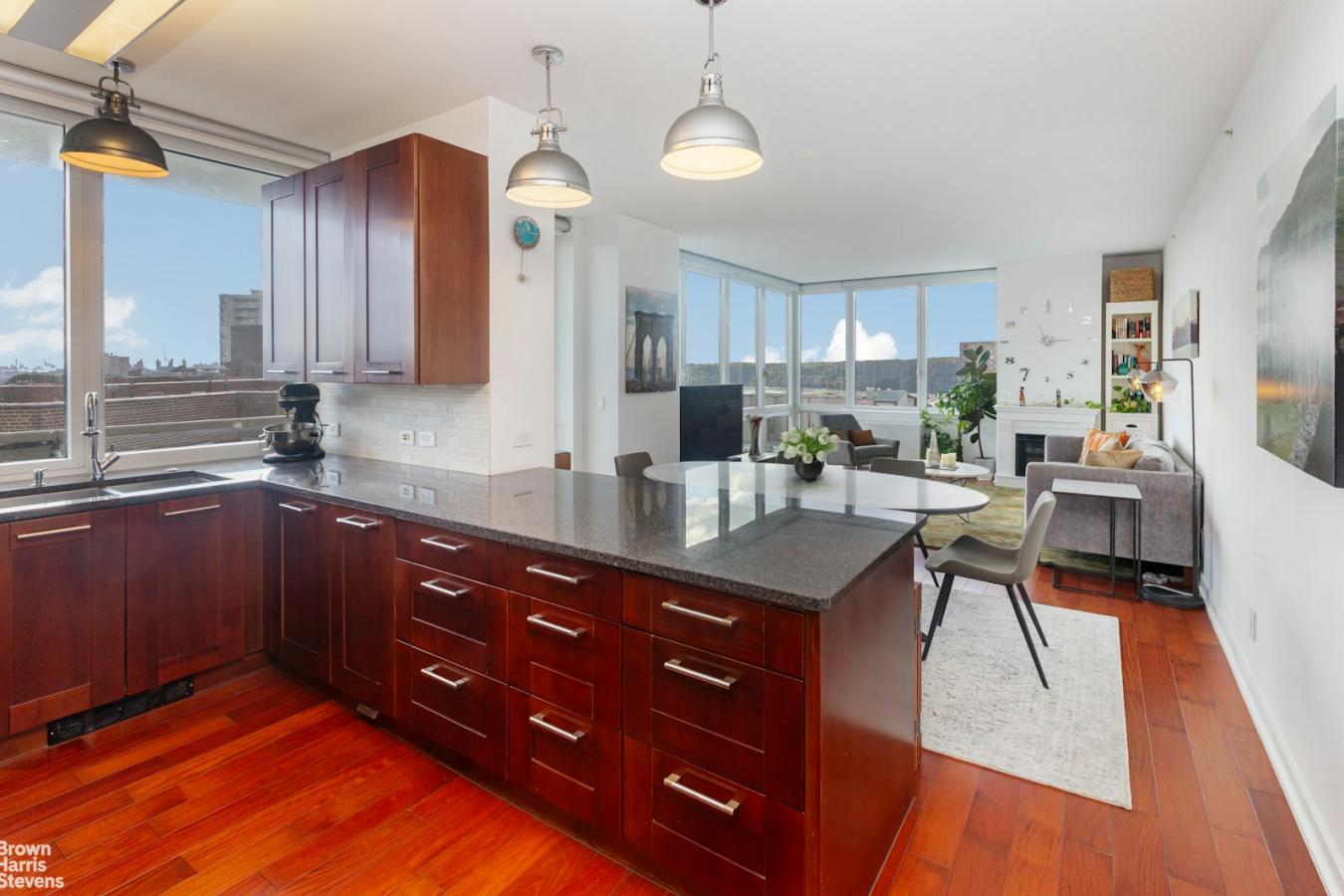 Central Riverdale, New York, 10463, United States, 3 Bedrooms Bedrooms, ,3 BathroomsBathrooms,Residential,For Sale,2020285