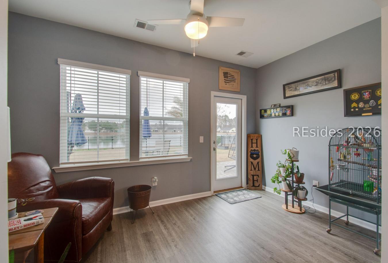 Built in 2020, this Providence model offers true one-level living. Thi – image 17