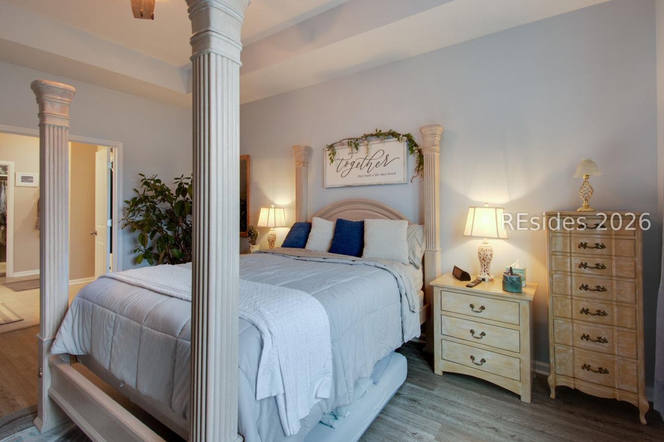 Built in 2020, this Providence model offers true one-level living. Thi – image 18