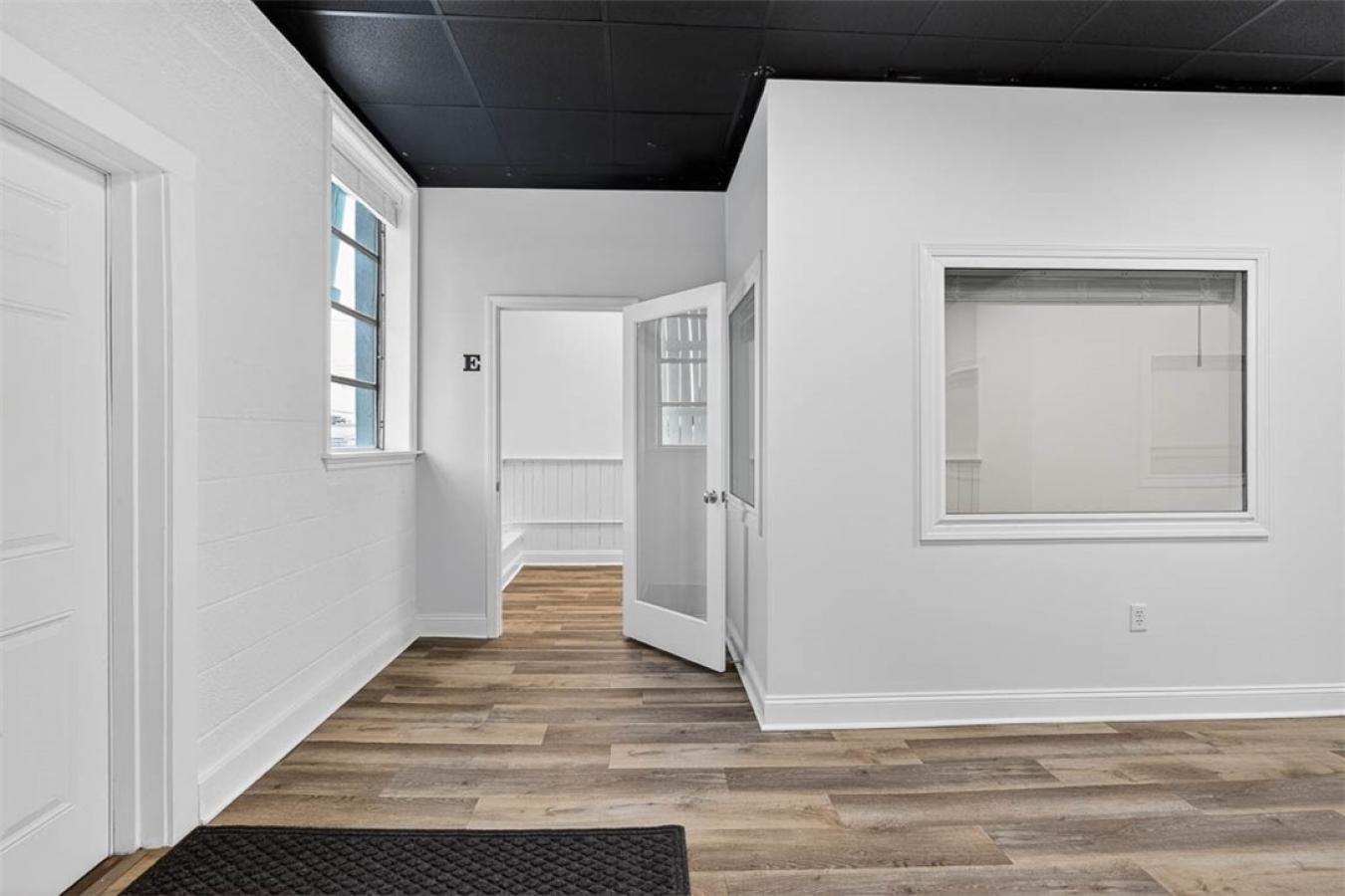 Position your business for success in the heart of downtown Brunswick – image 1
