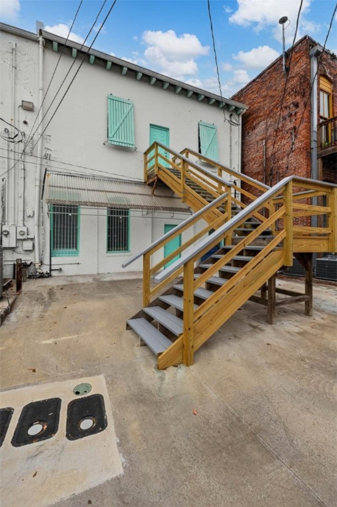 Position your business for success in the heart of downtown Brunswick – image 13