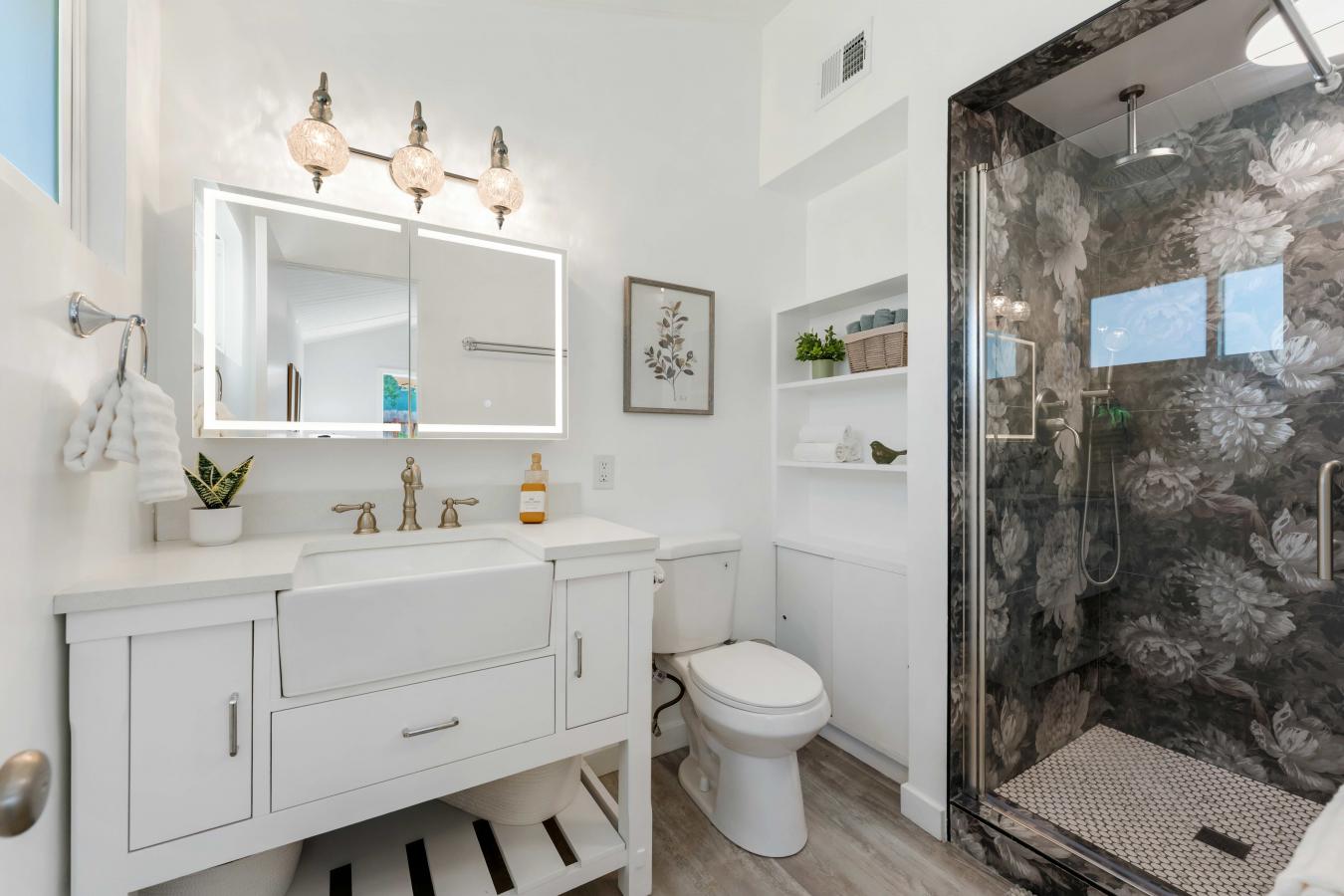 Santa Barbara, Santa Barbara, 93105, United States, 3 Bedrooms Bedrooms, ,2 BathroomsBathrooms,Residential,For Sale,2021213