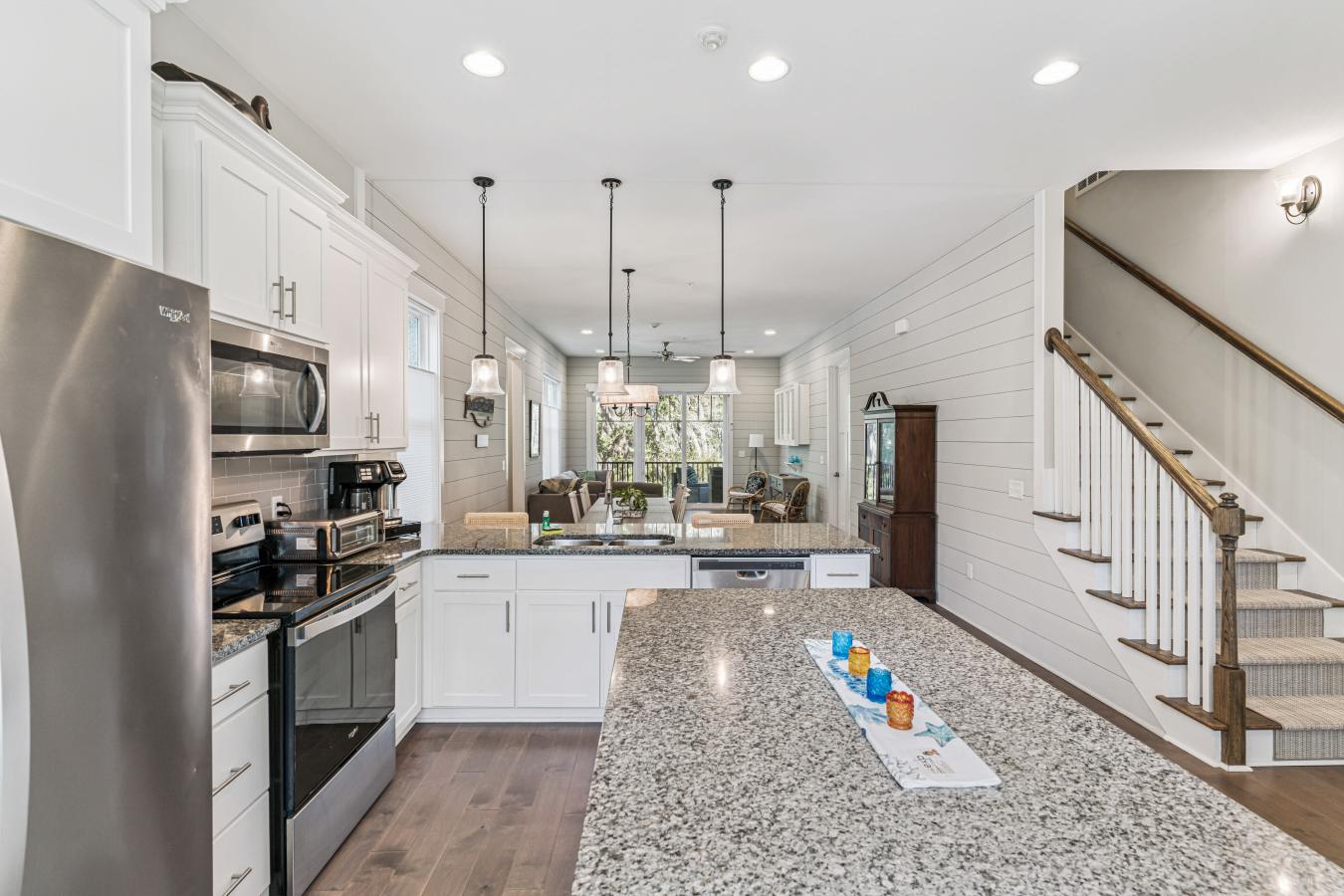 Jekyll Island, Georgia, 31527, United States, 4 Bedrooms Bedrooms, ,3 BathroomsBathrooms,Residential,For Sale,2044101